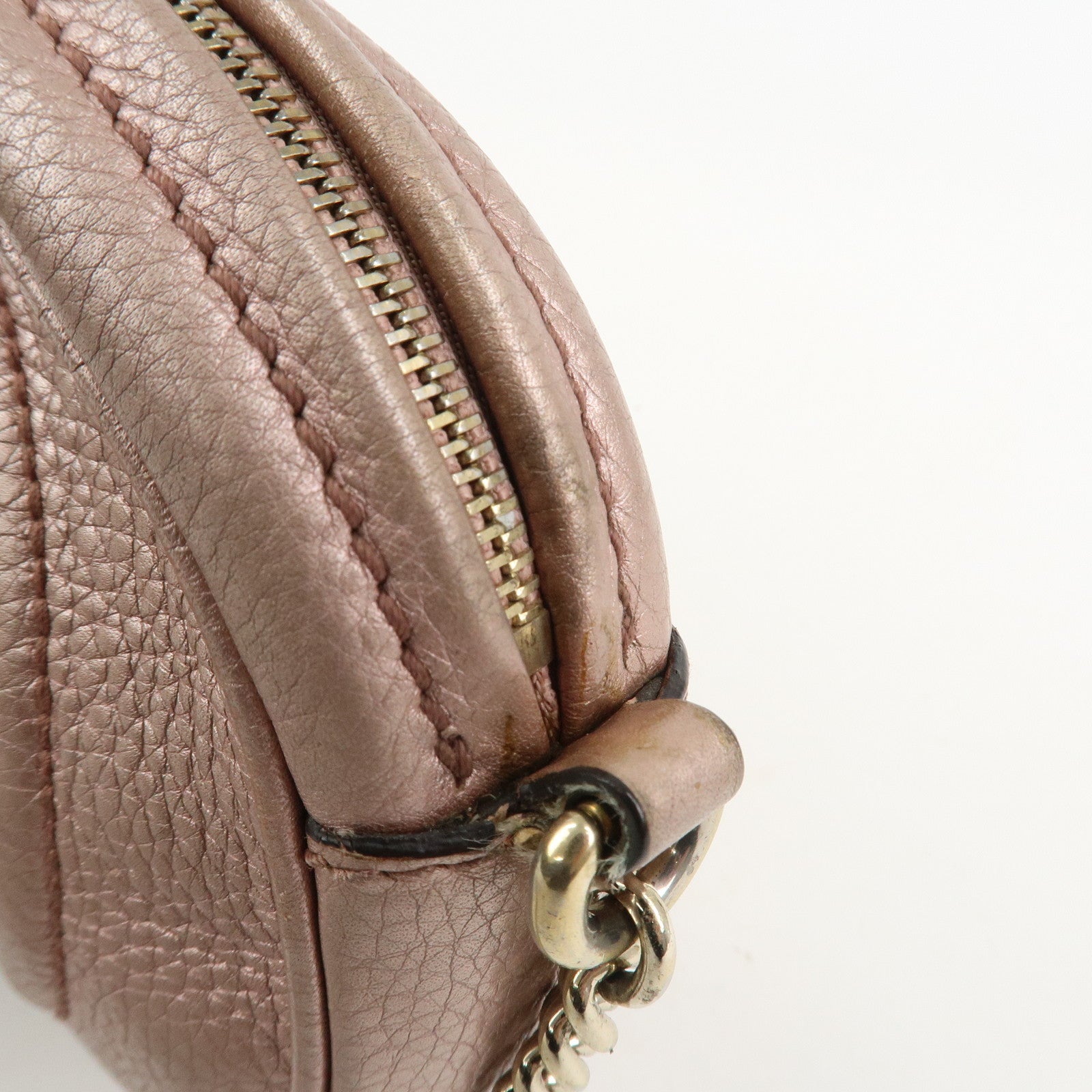GUCCI SOHO Leather Chain Shoulder Bag Metallic Pink 353965