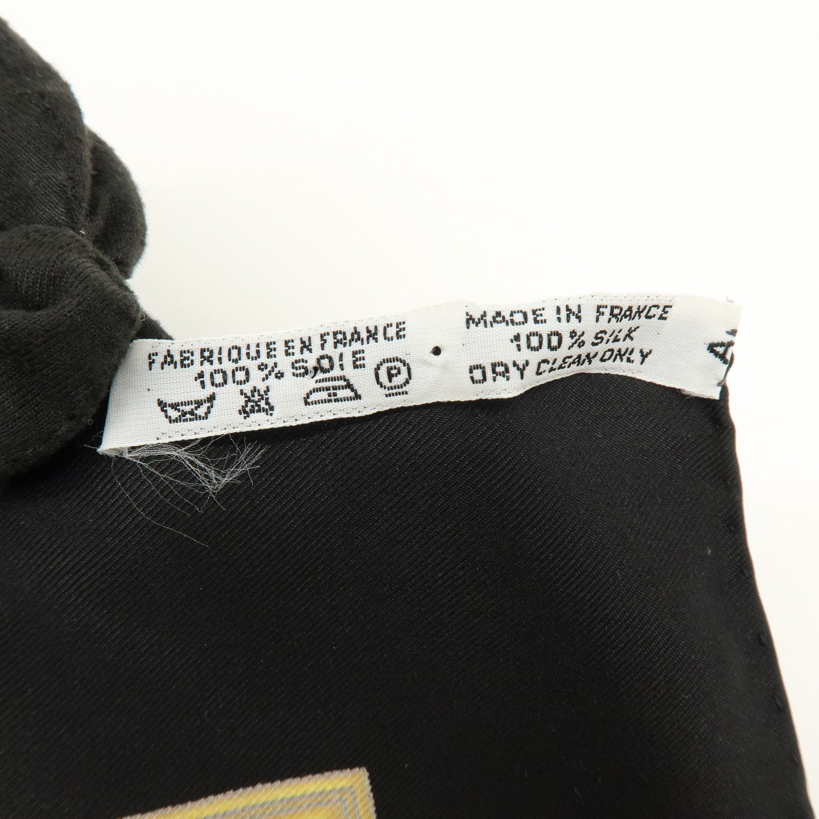 HERMES Carre 90 Silk 100% Scarf LES TUILERIES Black Gold