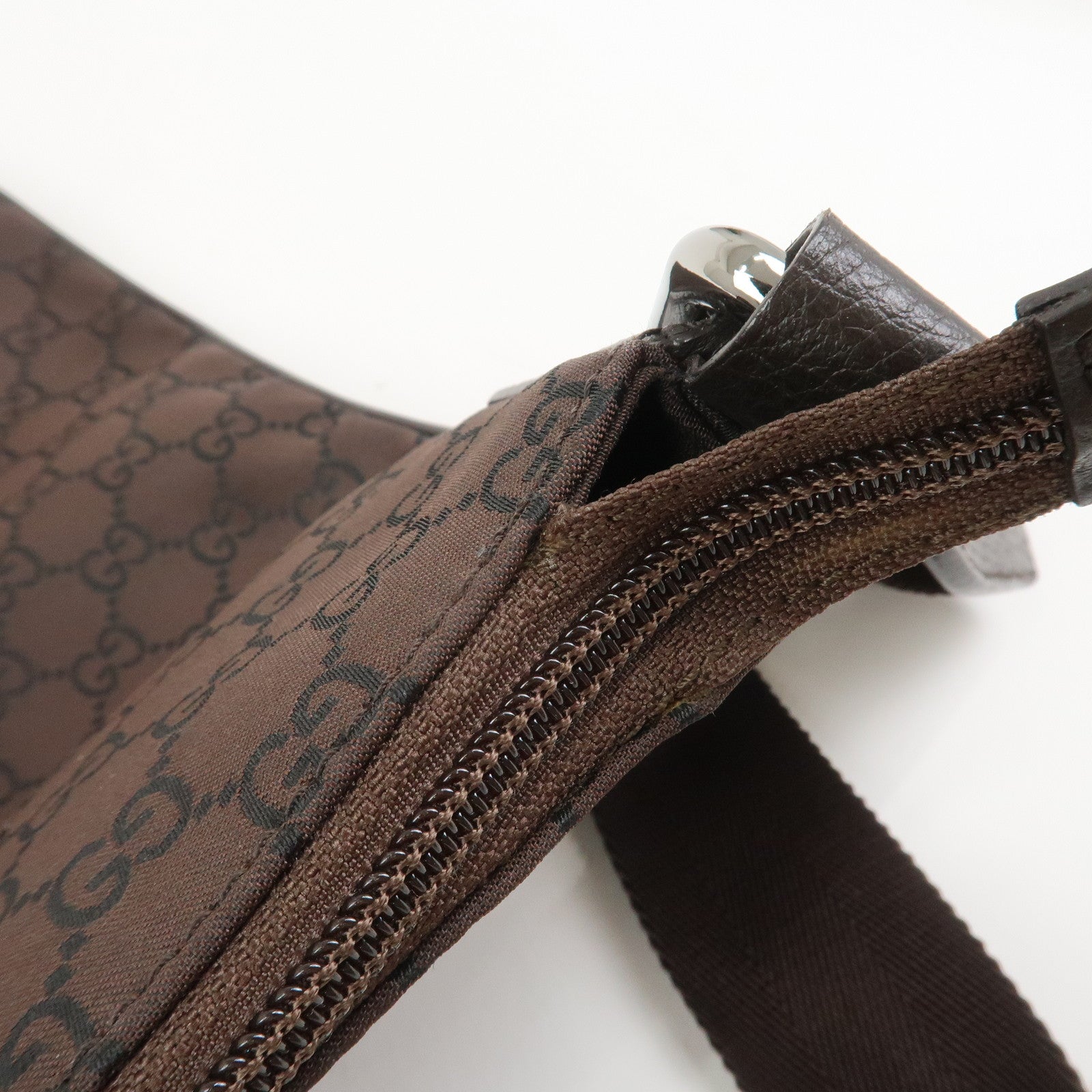 GUCCI GG Nylon Leather Shoulder Bag Crossbody Bag Dark Brown 190628
