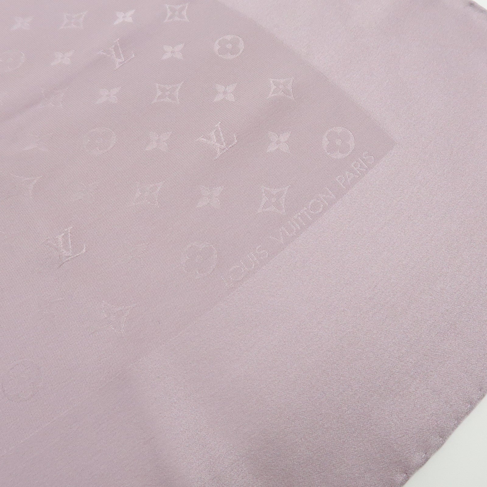 Louis Vuitton Monogram Silk 100% Scarf Light Purple