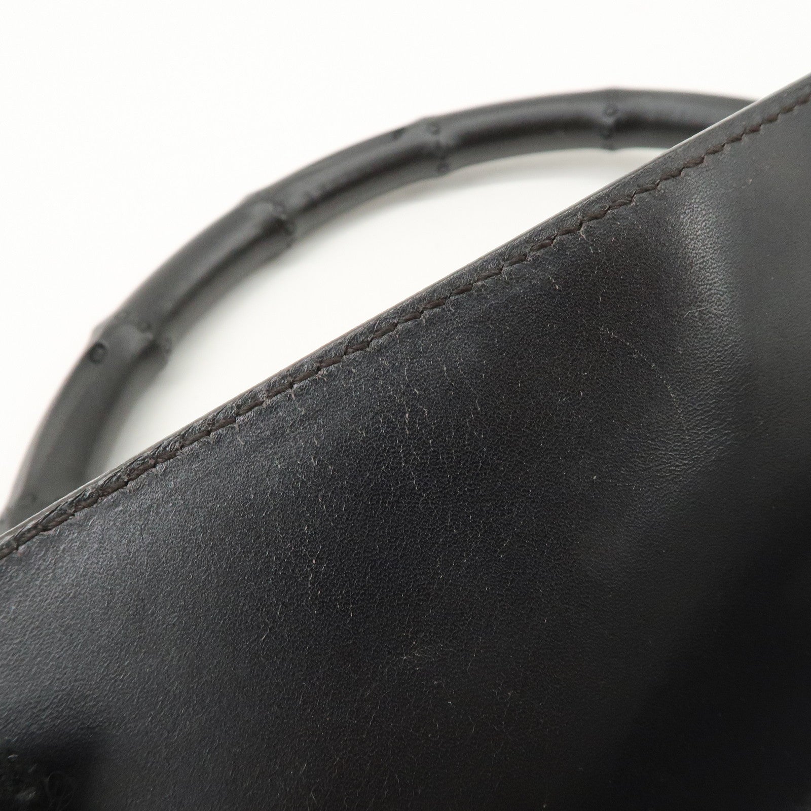 GUCCI Bamboo Leather Shoulder Bag Black Gold HDW 001.4096 Used