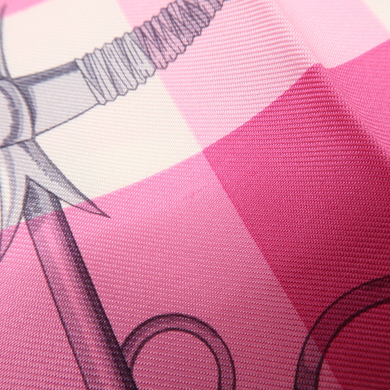 HERMES Carre 90 Silk 100% Scarf MORS et Gourmettes Pink Used