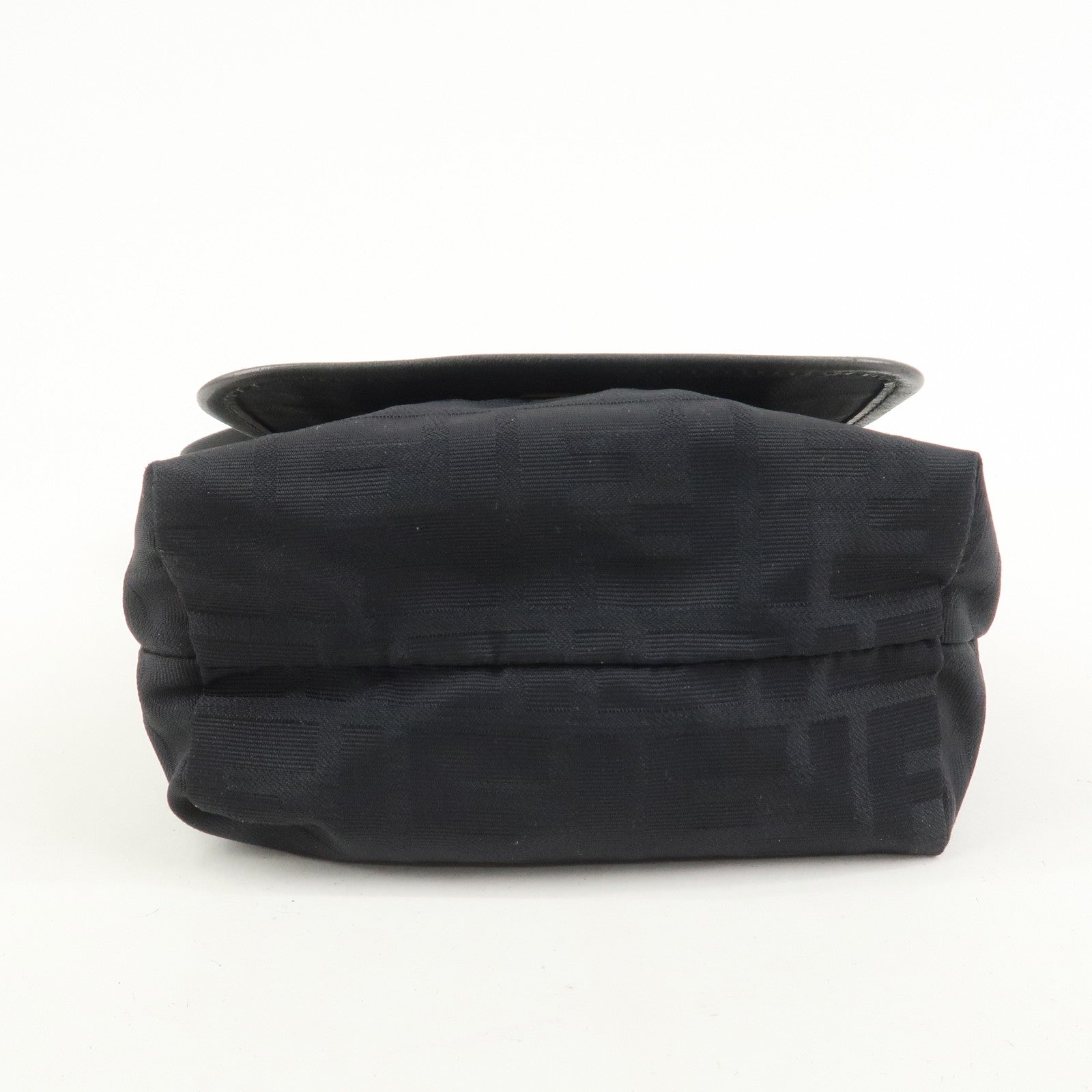 FENDI Zucca Canvas Leather Shoulder Bag Crossbody Bag Black7VA155