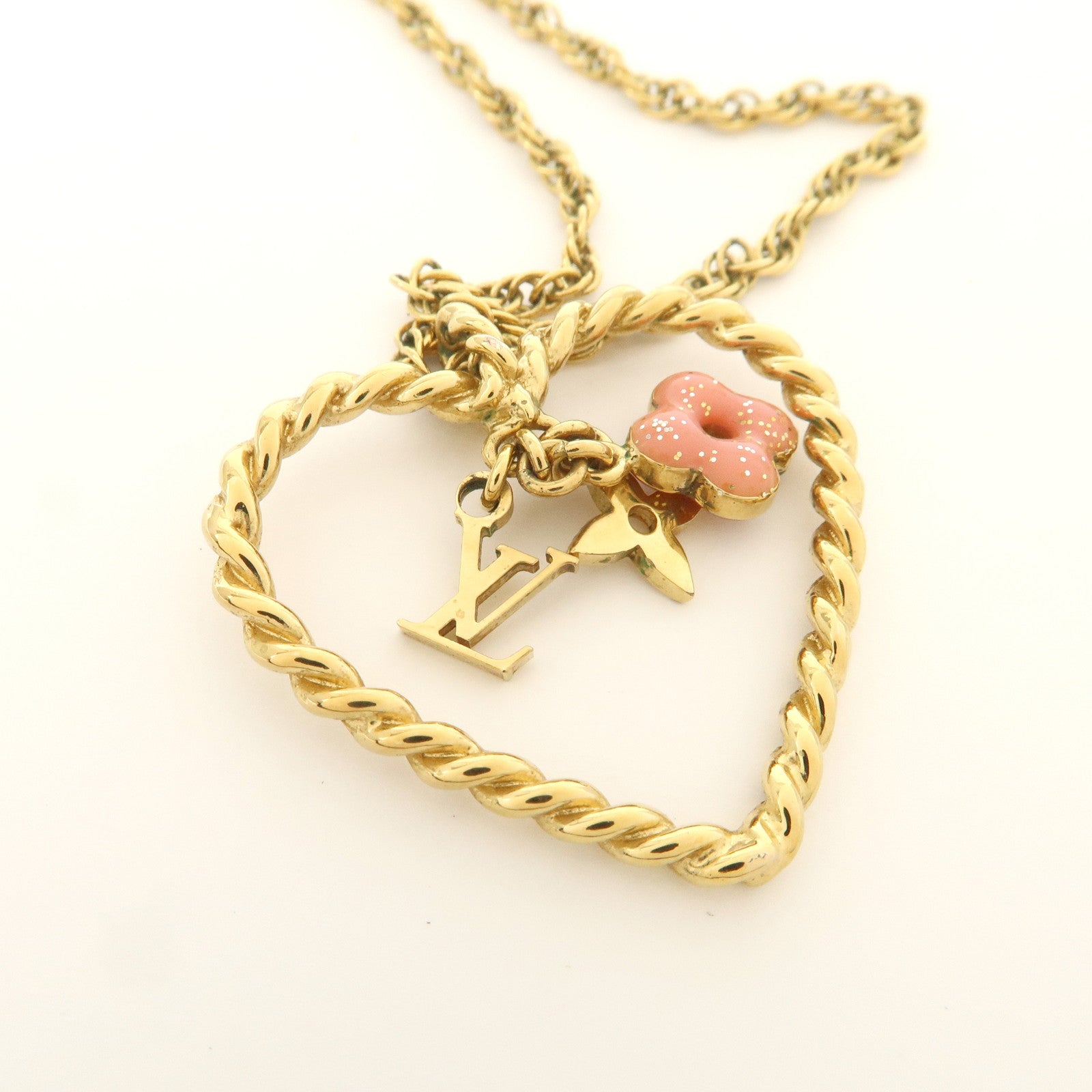 Louis Vuitton Monogram Pendentif Sweet In My Heart Necklace 65951