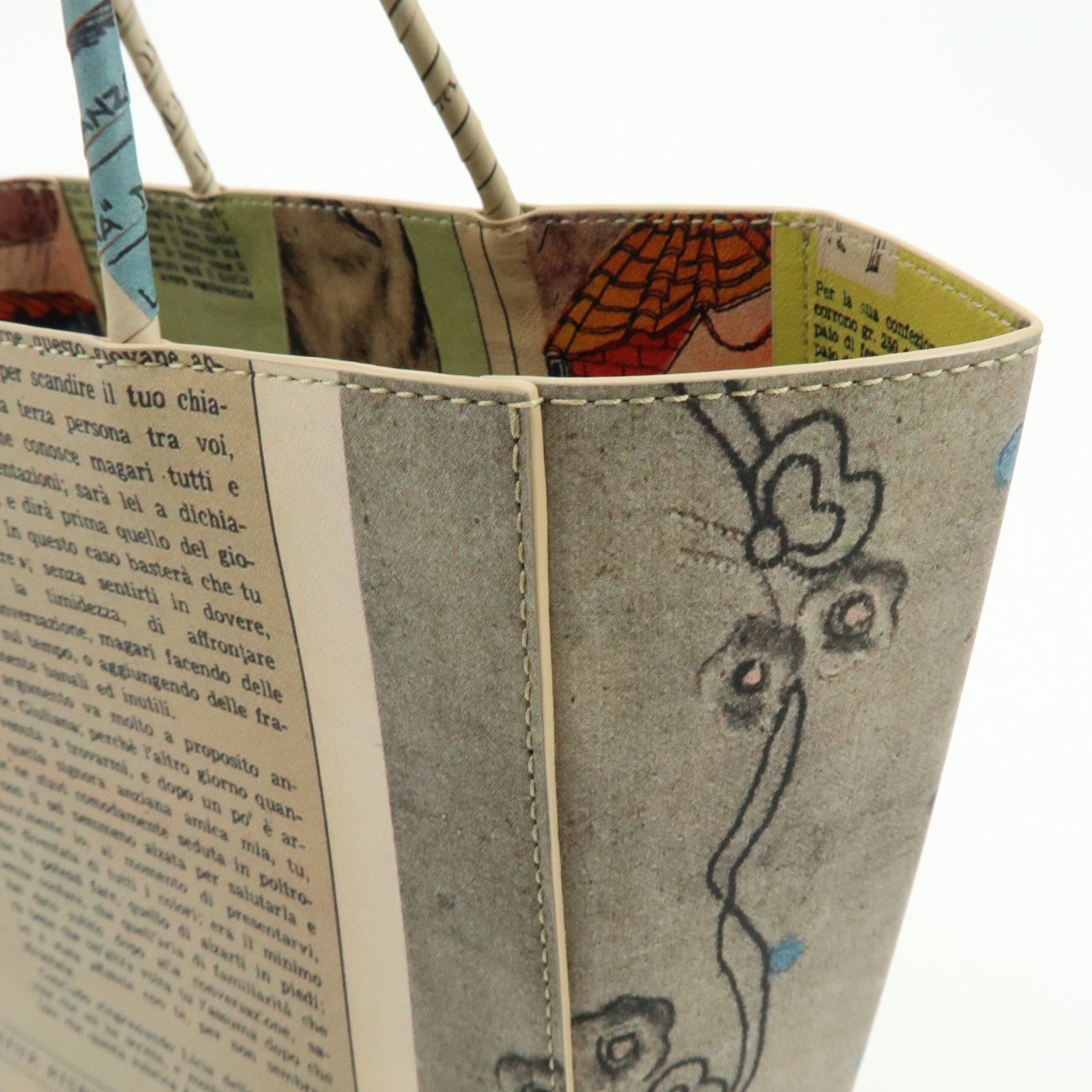 BOTTEGA VENETA Intrecciato Newspaper Tote Bag Beige Multicolor
