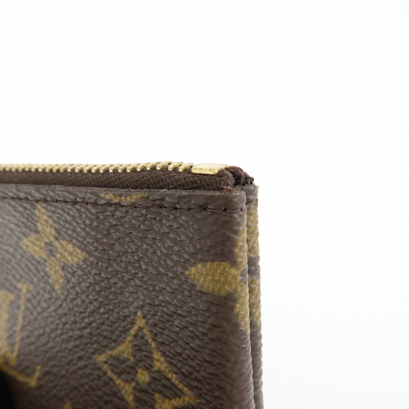Louis Vuitton Monogram Pochette Cles Coin Case Key Case M62650
