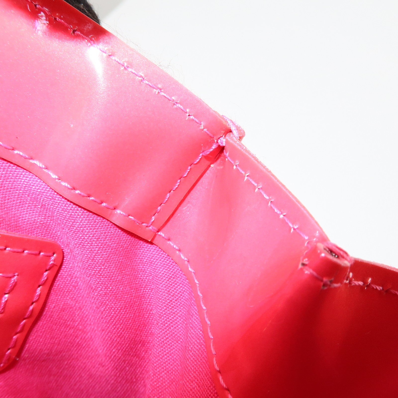 Louis Vuitton Monogram Vernis Wilshire PM Hand Bag Rose Pop M93643