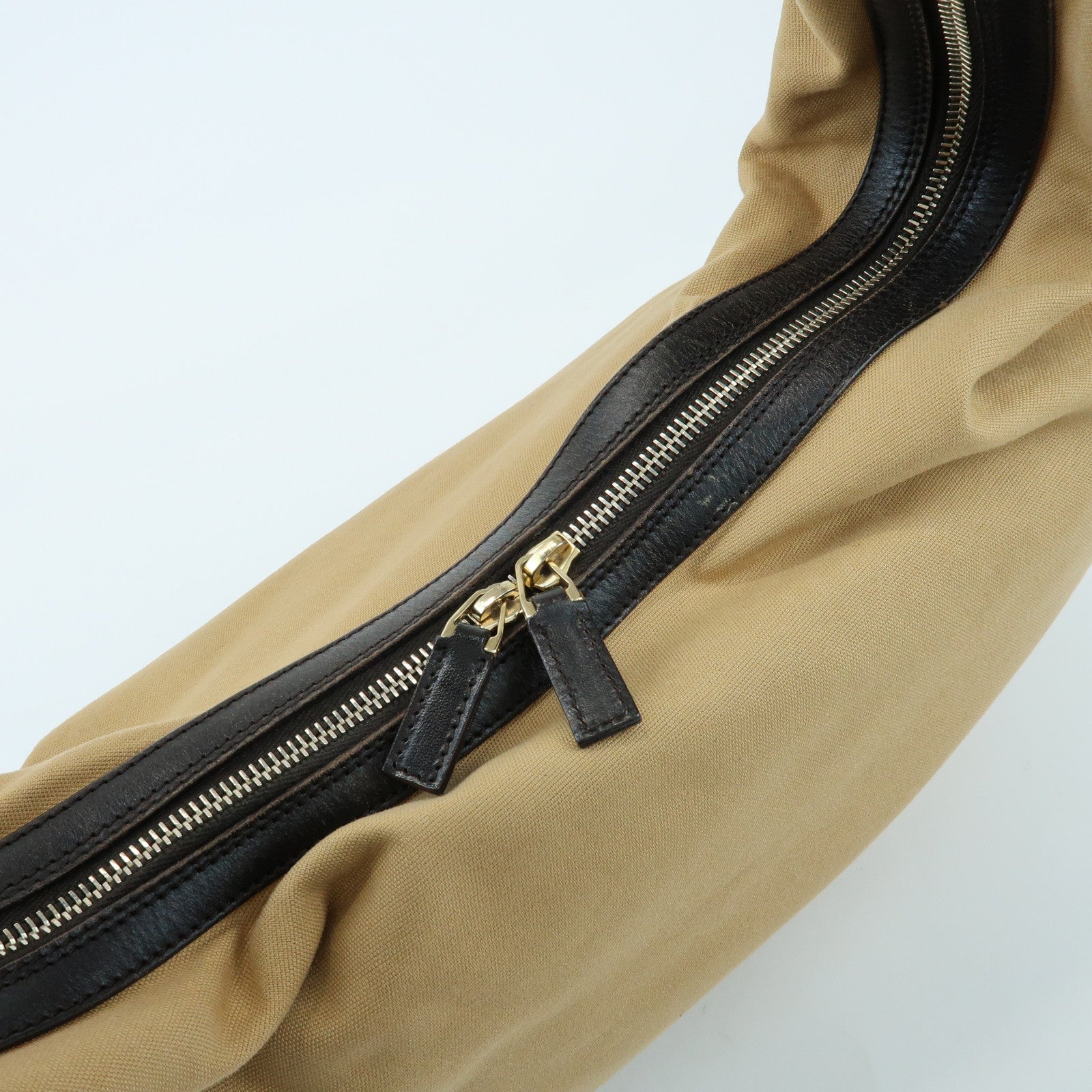 GUCCI Sherry Canvas Leather Shoulder Bag Beige Brown 001・4287