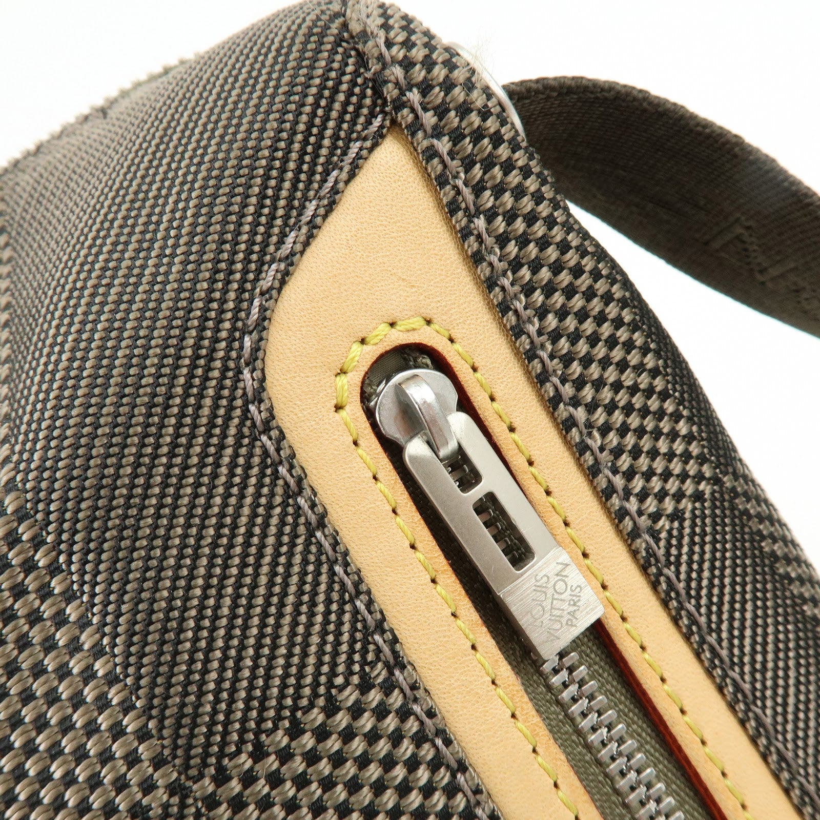 Louis Vuitton Damier Geant Citadan PM Shoudler Bag Terre M93043