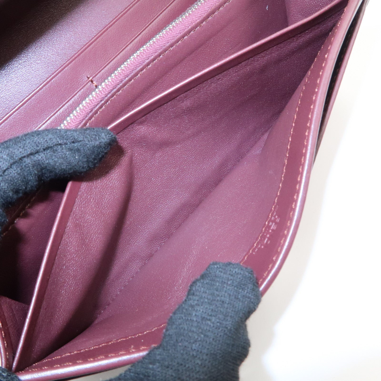 FENDI Peekaboo Leather Bi-fold Continental Wallet Long Wallet 8M0377 Used