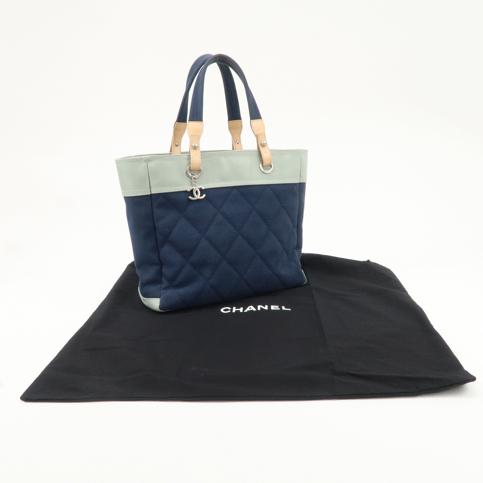 CHANEL Paris Biarritz Canvas Leather Tote Bag MM Navy A43209 Used