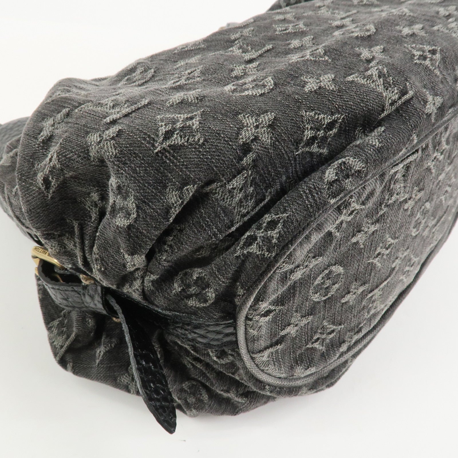 Louis Vuitton Monogram Denim Slightly Shoulder Bag Noir M95835