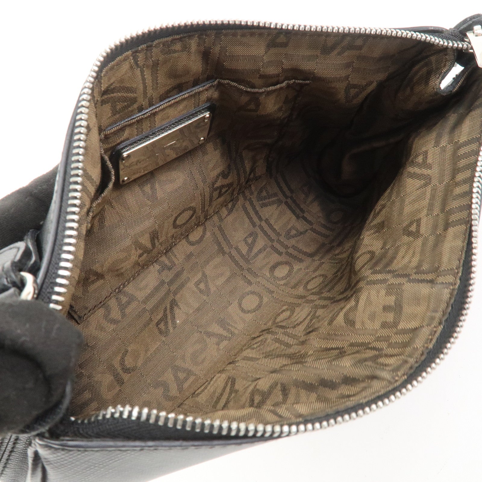 Ferragamo Gancini Leather Shoulder Bag Hand Bag Black