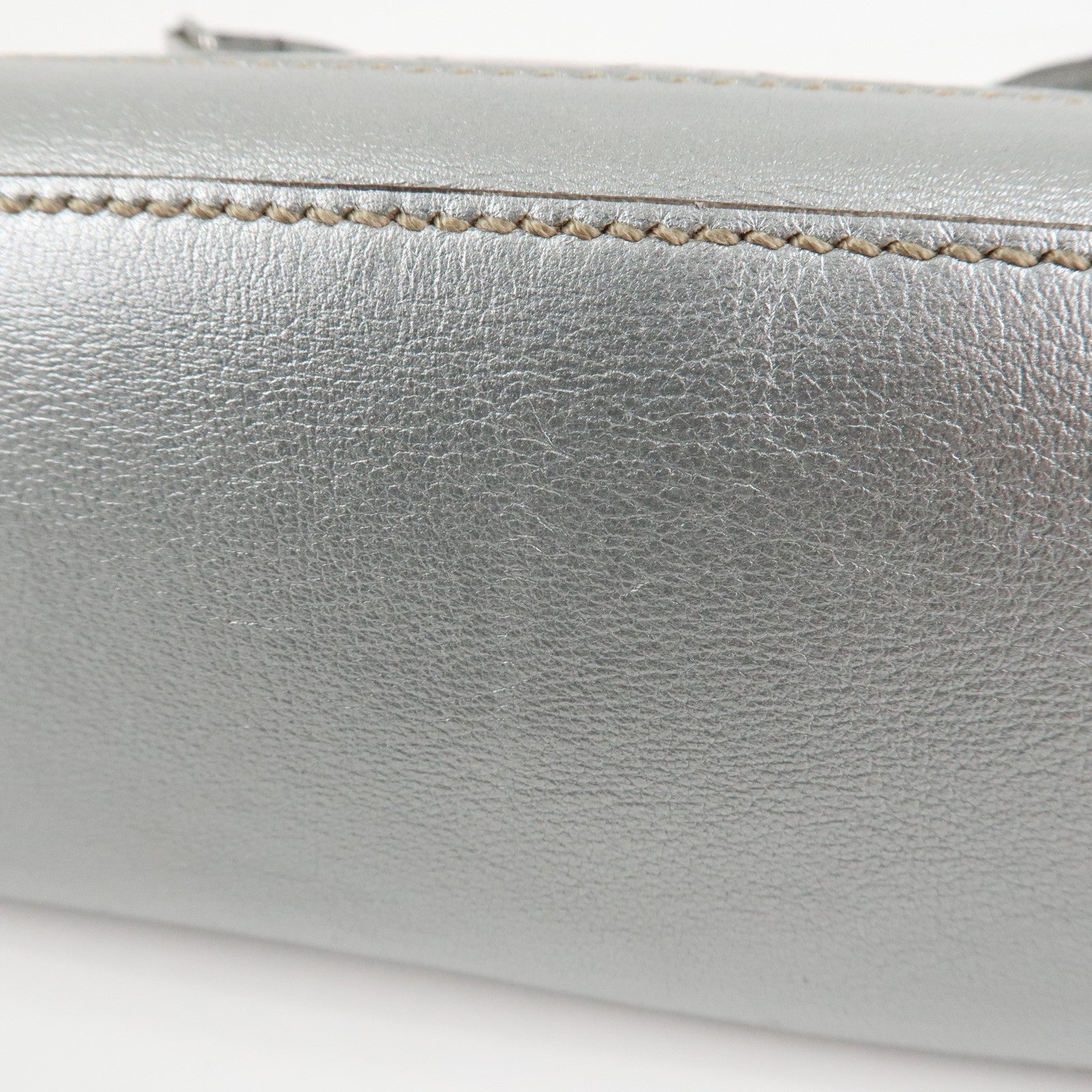 GUCCI Guccissima Leather Shoulder Bag Hand Bag Silver 240020 Used