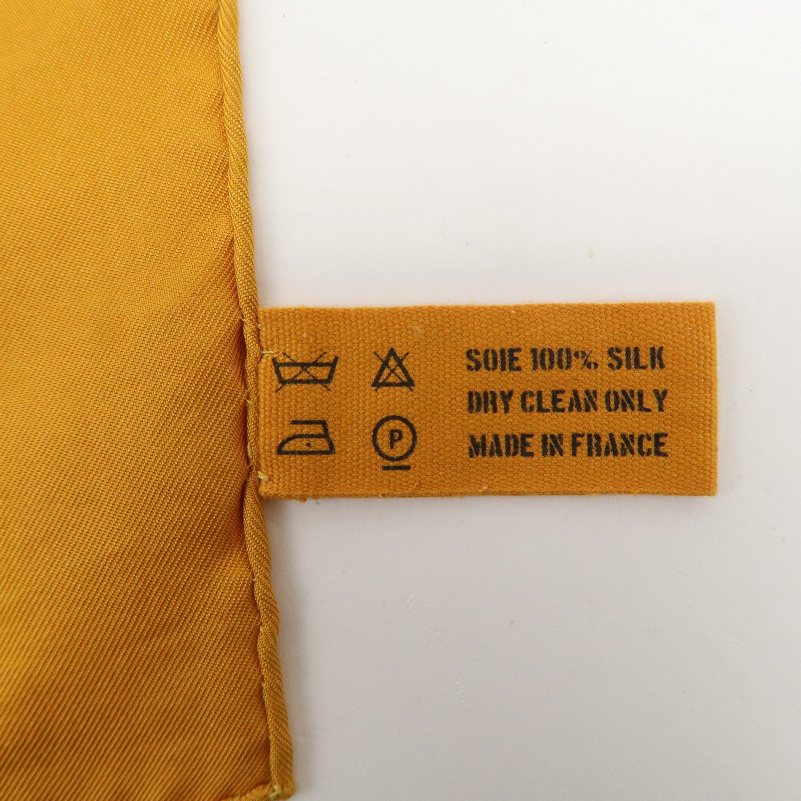 HERMES Carre 90 Silk 100% Aloha Hawaiian Print Scarf Orange