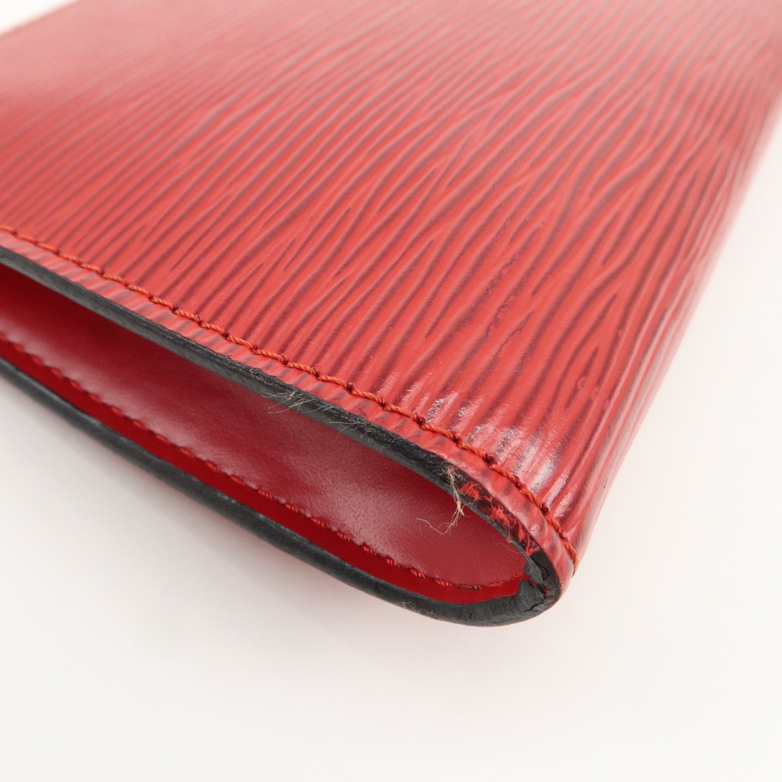 Louis Vuitton Epi Pochette Accessoires Pouch Castilian Red M52947