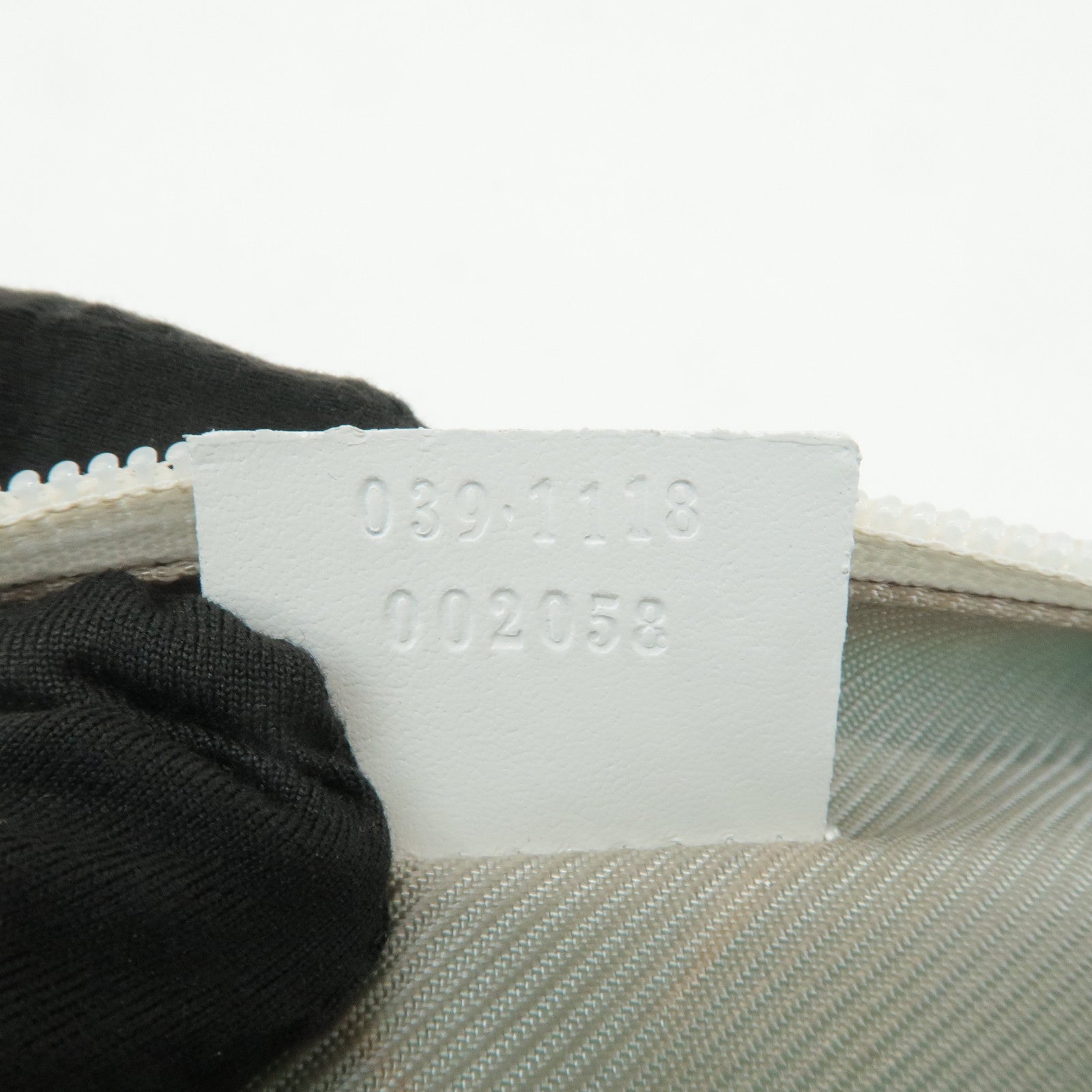 GUCCI Set of 2 GG Canvas Leather Cosmetic pouch 039.1113/29596 Used