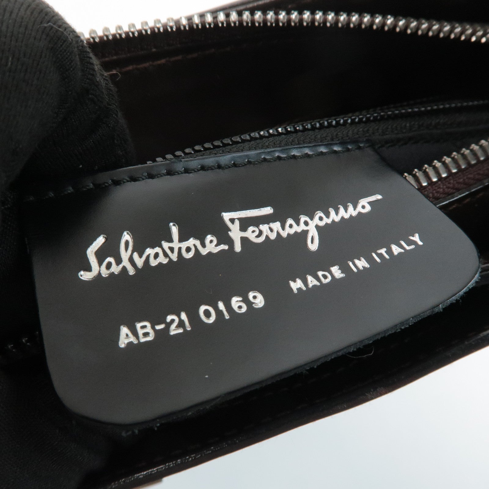 Ferragamo Gancini Leather Shoulder Bag Hand Bag Dark Brown Used