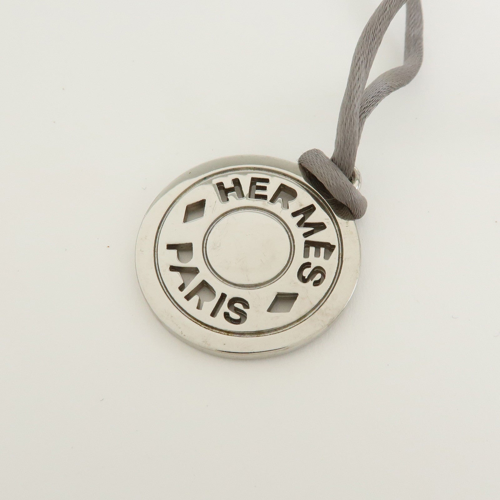 HERMES Serie Silk Cord Metal Necklace Pendant Silver Gray