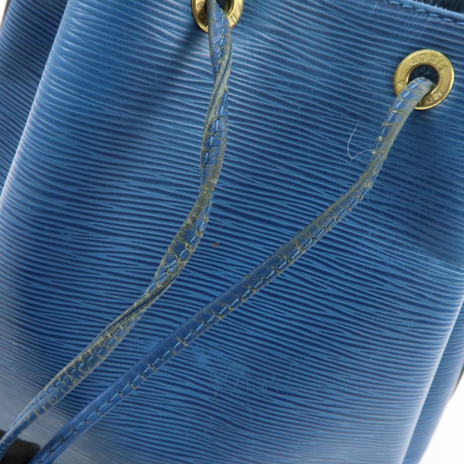 Louis Vuitton Epi Petit Noe Shoulder Hand Bag Toledo Blue M44105