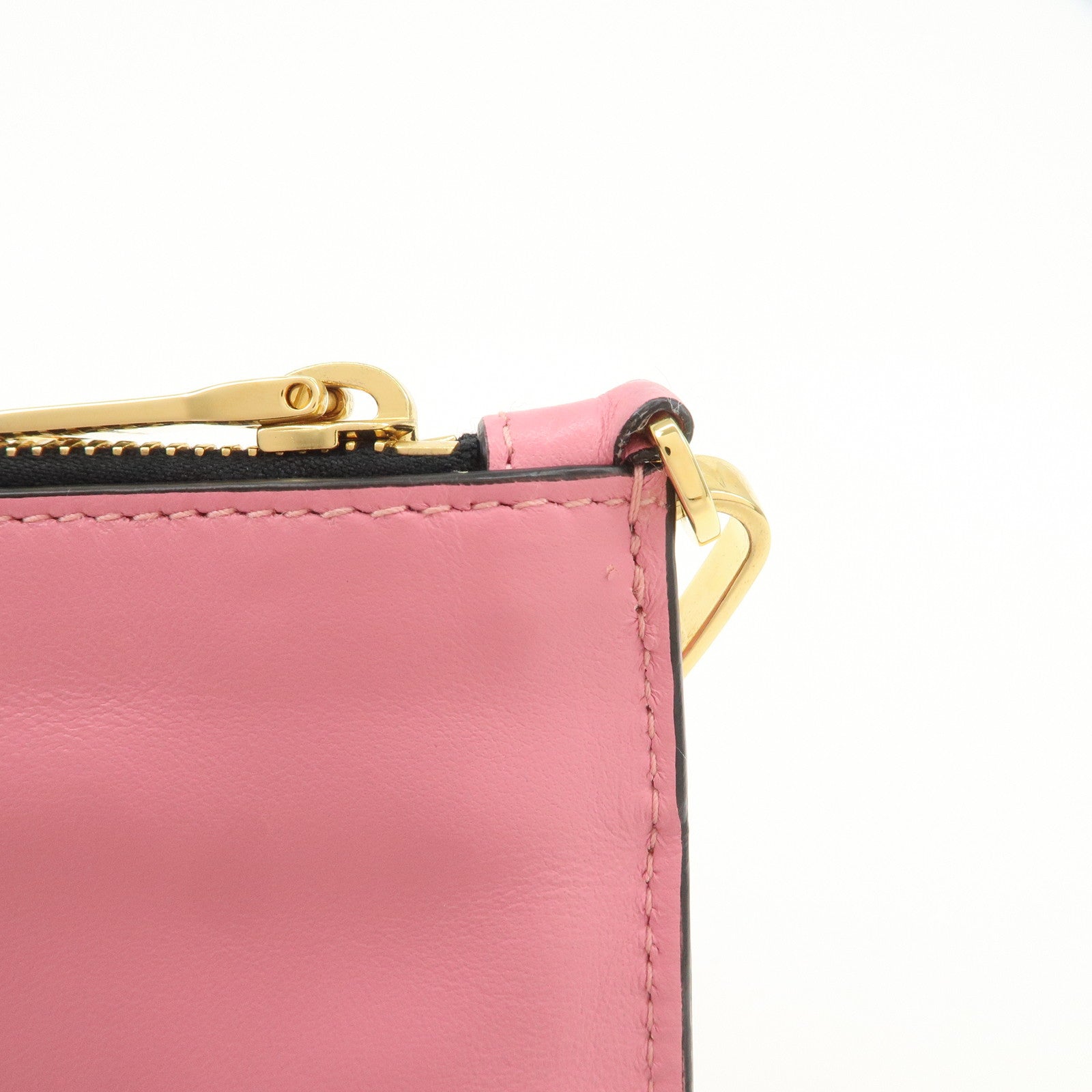 MIUMIU Logo Leather Clutch Bag Pouch Pink 5N1890