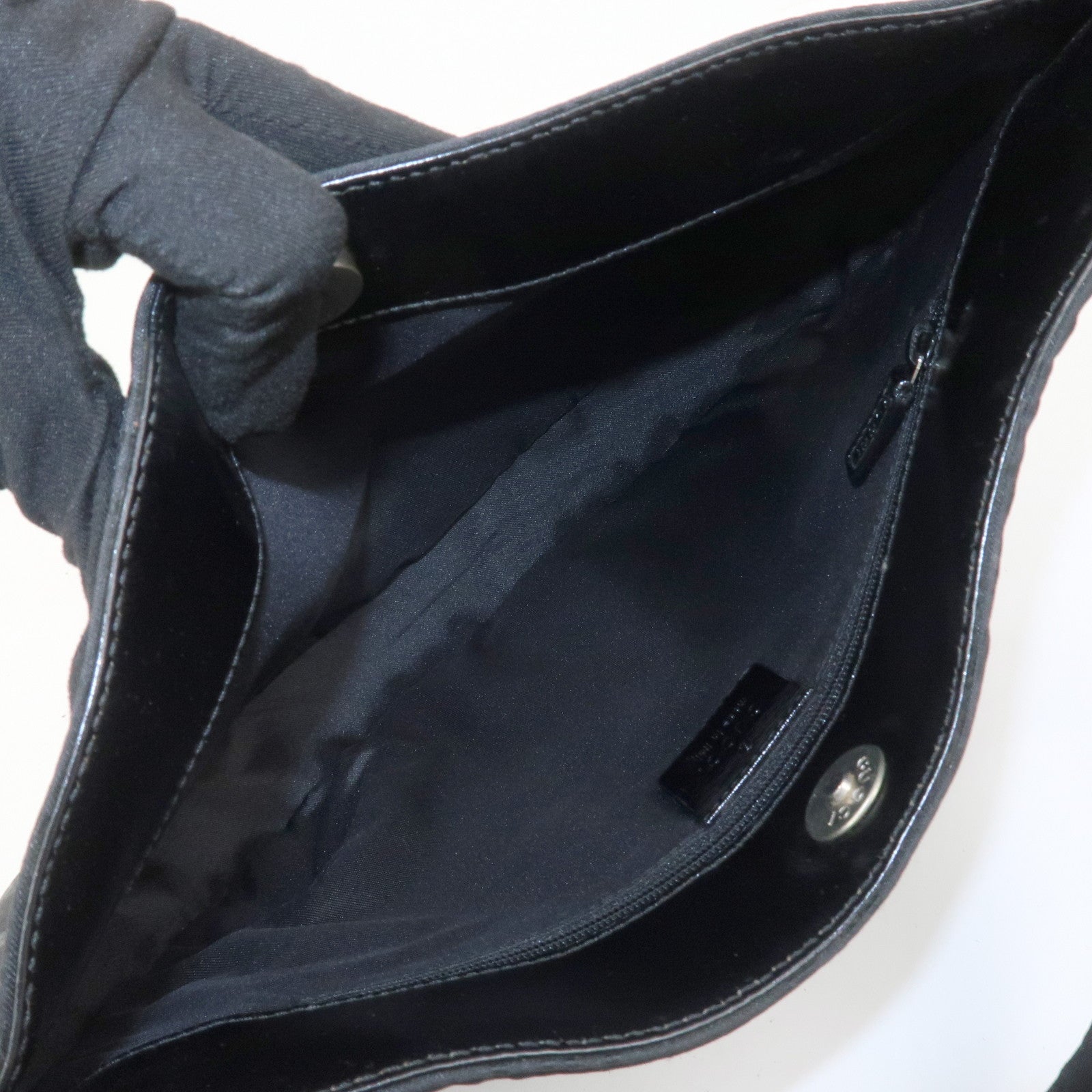 GUCCI GG Monogram Nylon Leather Shoulder Bag Black 001・3193