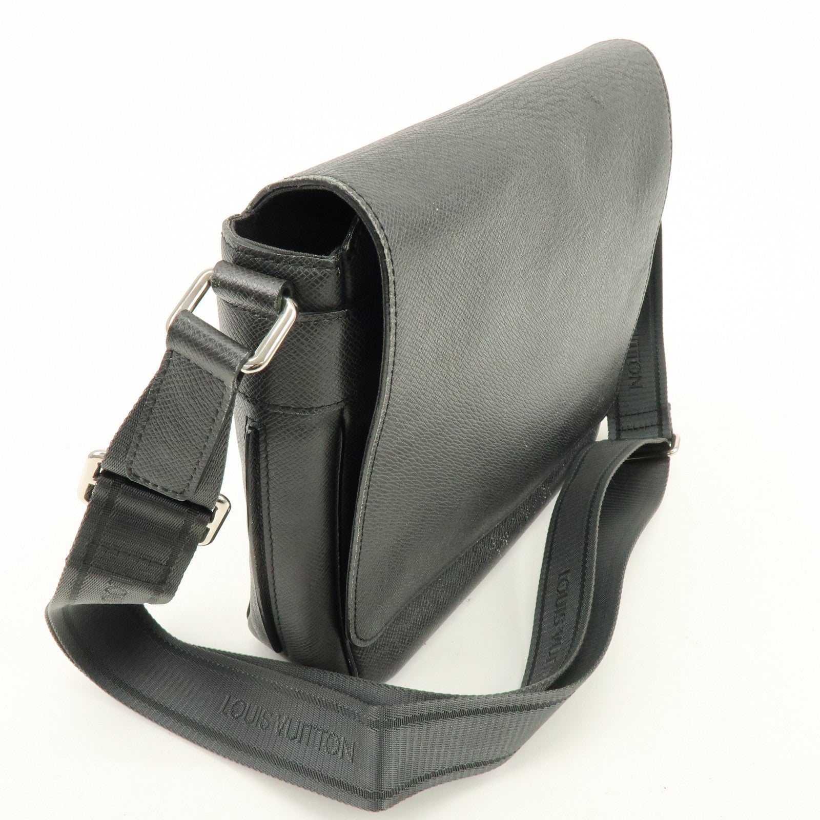 Louis Vuitton Taiga Leather Victor Shoulder Bag Ardoise M30142