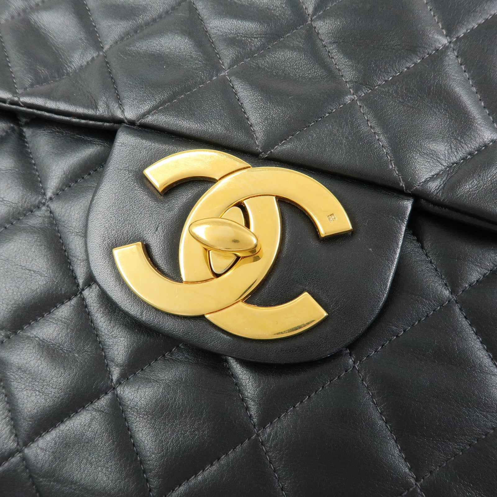 CHANEL Jumbo Matelasse 34 Lamb Skin Shoulder Bag Black A01094