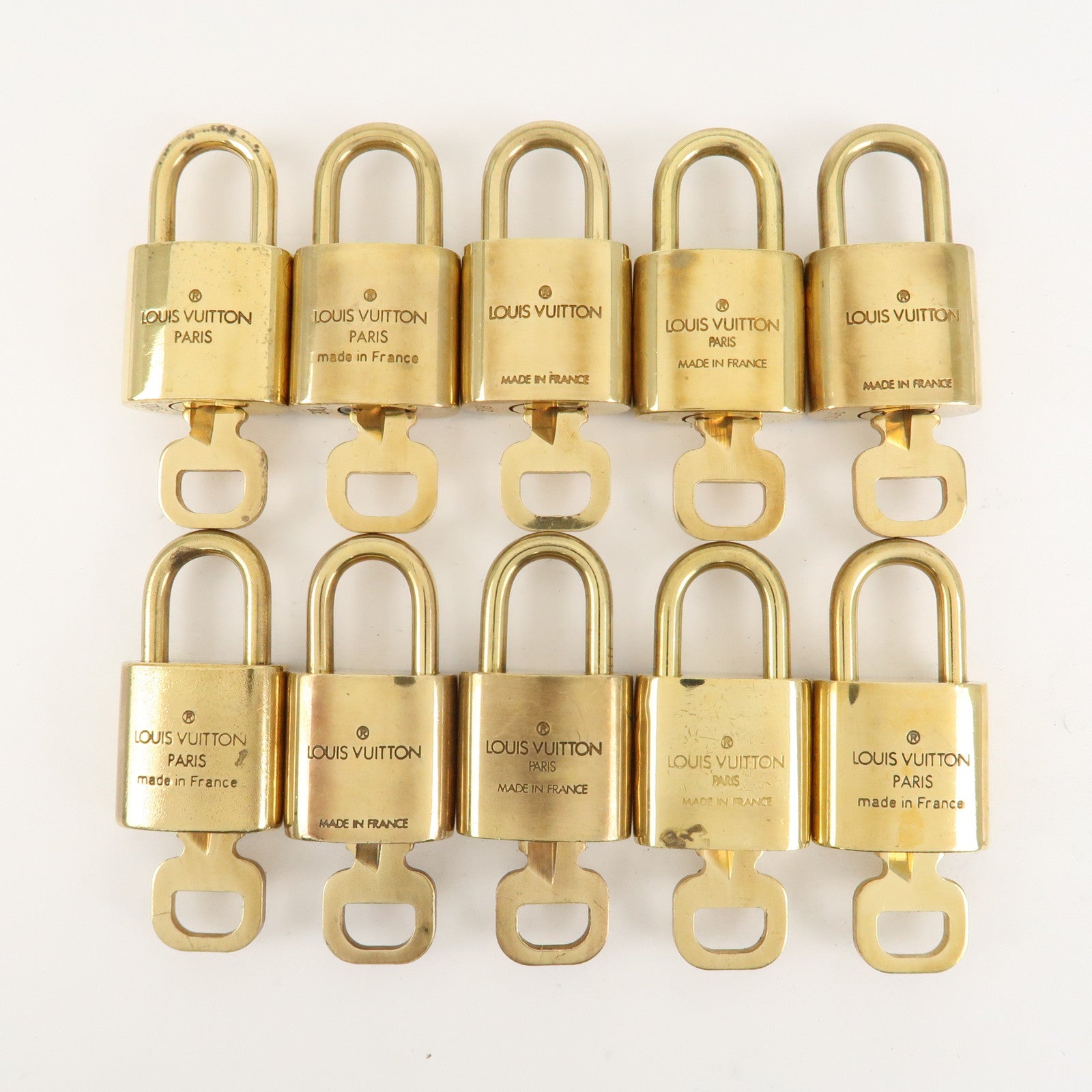 Louis Vuitton Set of 10 Lock & Key Cadena Key Lock Metal Gold Used