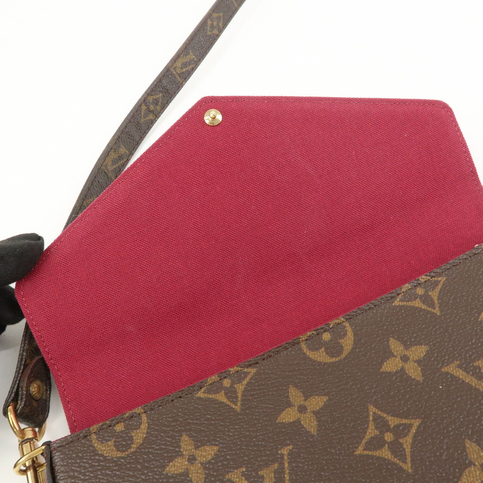 Louis Vuitton Monogram Pochette Felicie Shoulder Bag Brown M61276