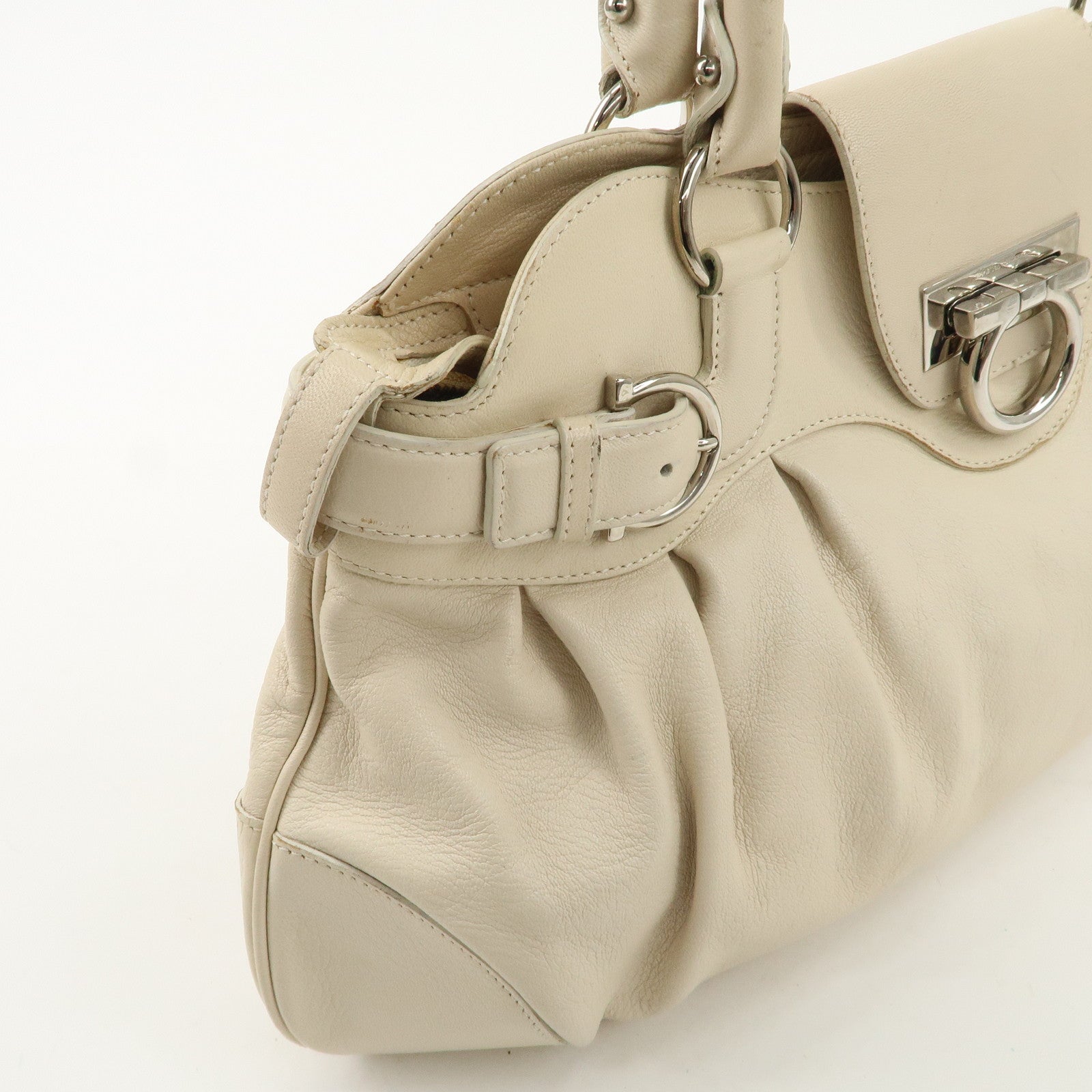 Ferragamo Gancini Leather Shoulder Bag Hand Bag Ivory Silver Hardware Used