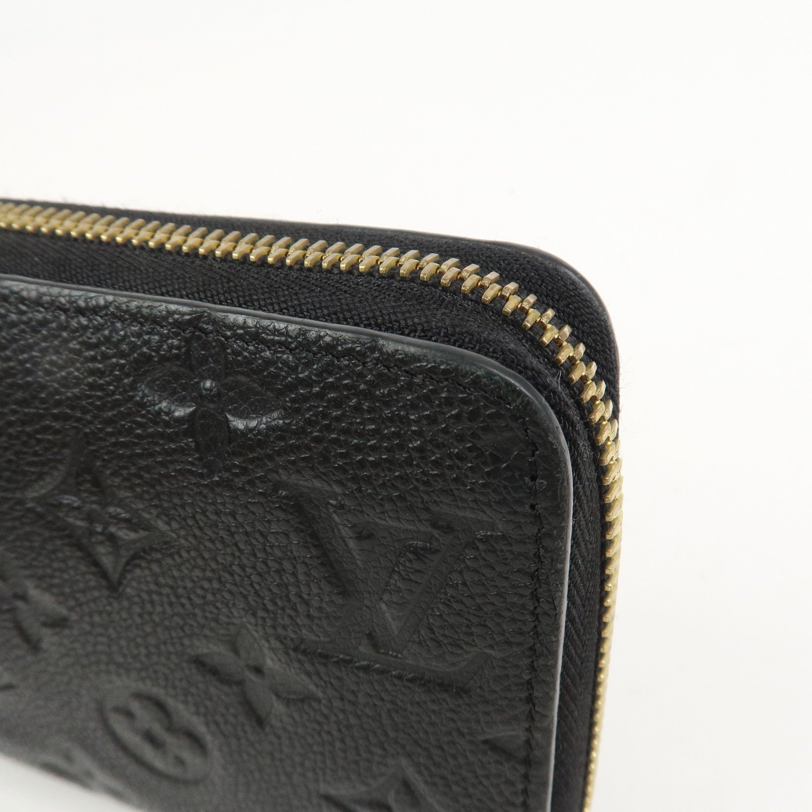 Louis Vuitton Monogram Empreinte Leather Round Zippy Wallet M61864