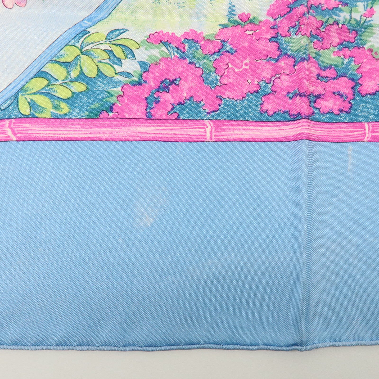 HERMES Carre 90 Silk 100% Scarf GIVERNY Light Blue Pink