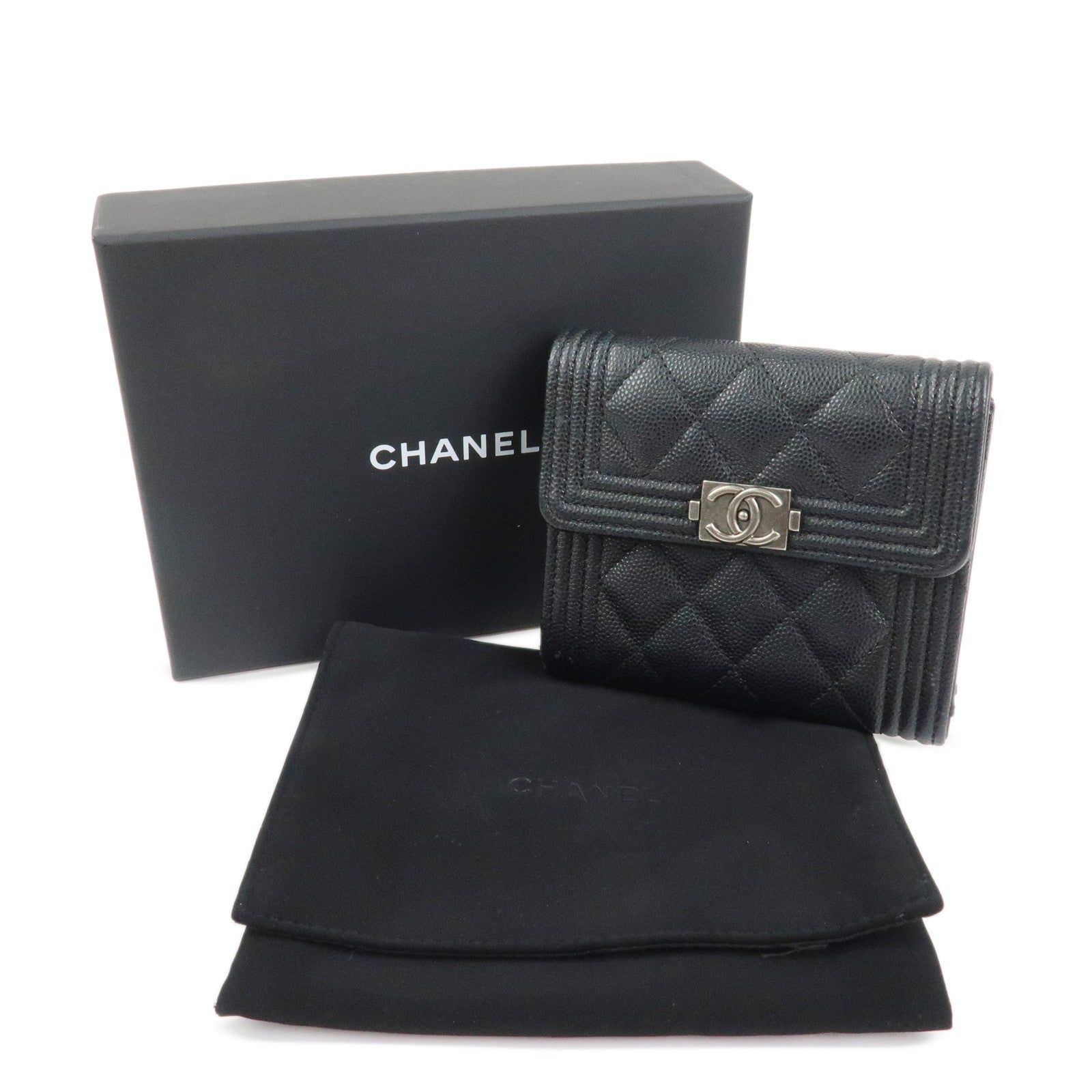 CHANEL Boy CHANEL Small Flap Tri-Fold Wallet Black A84432