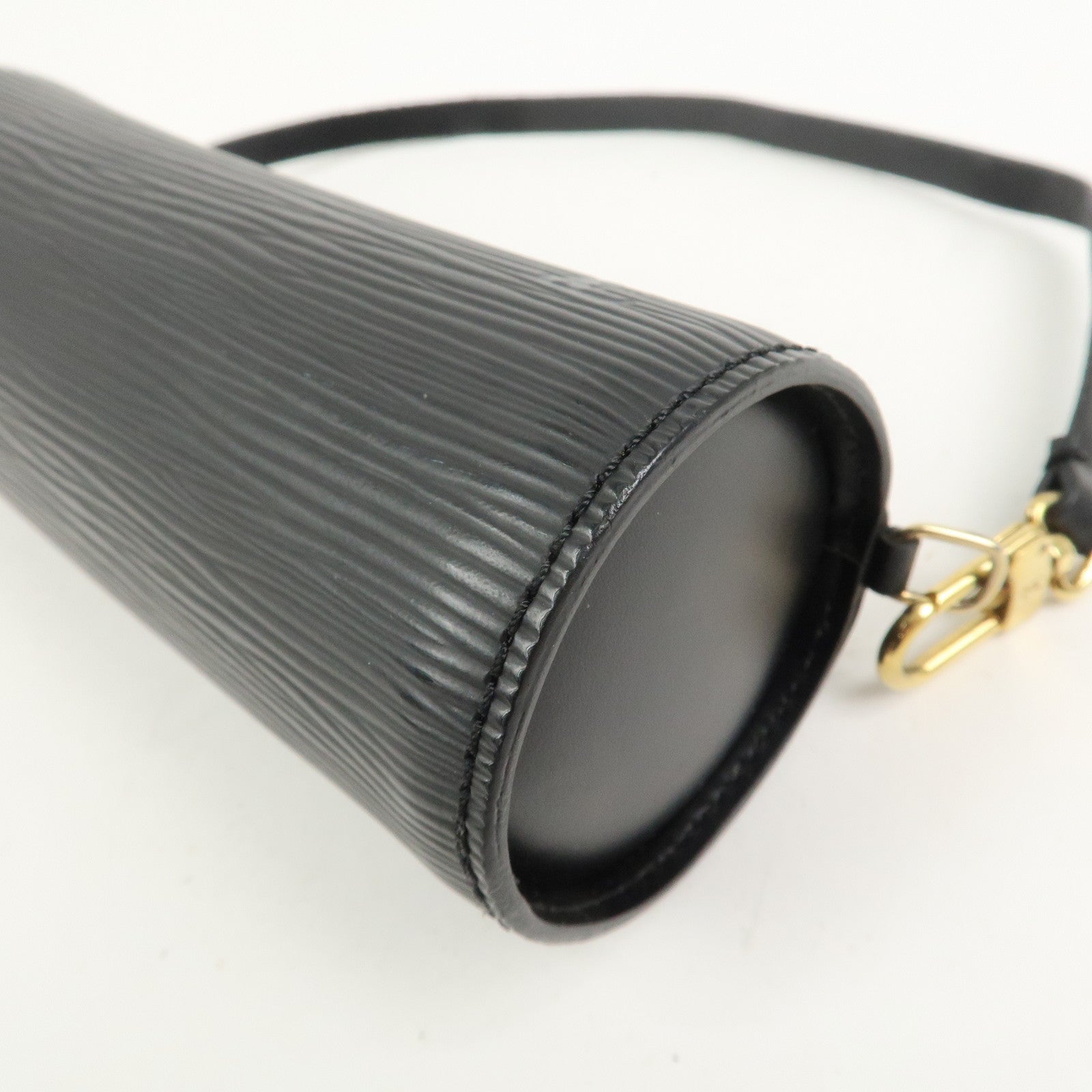 Louis Vuitton Epi Leather Mini Pouch For Soufflot Hand Bag Noir