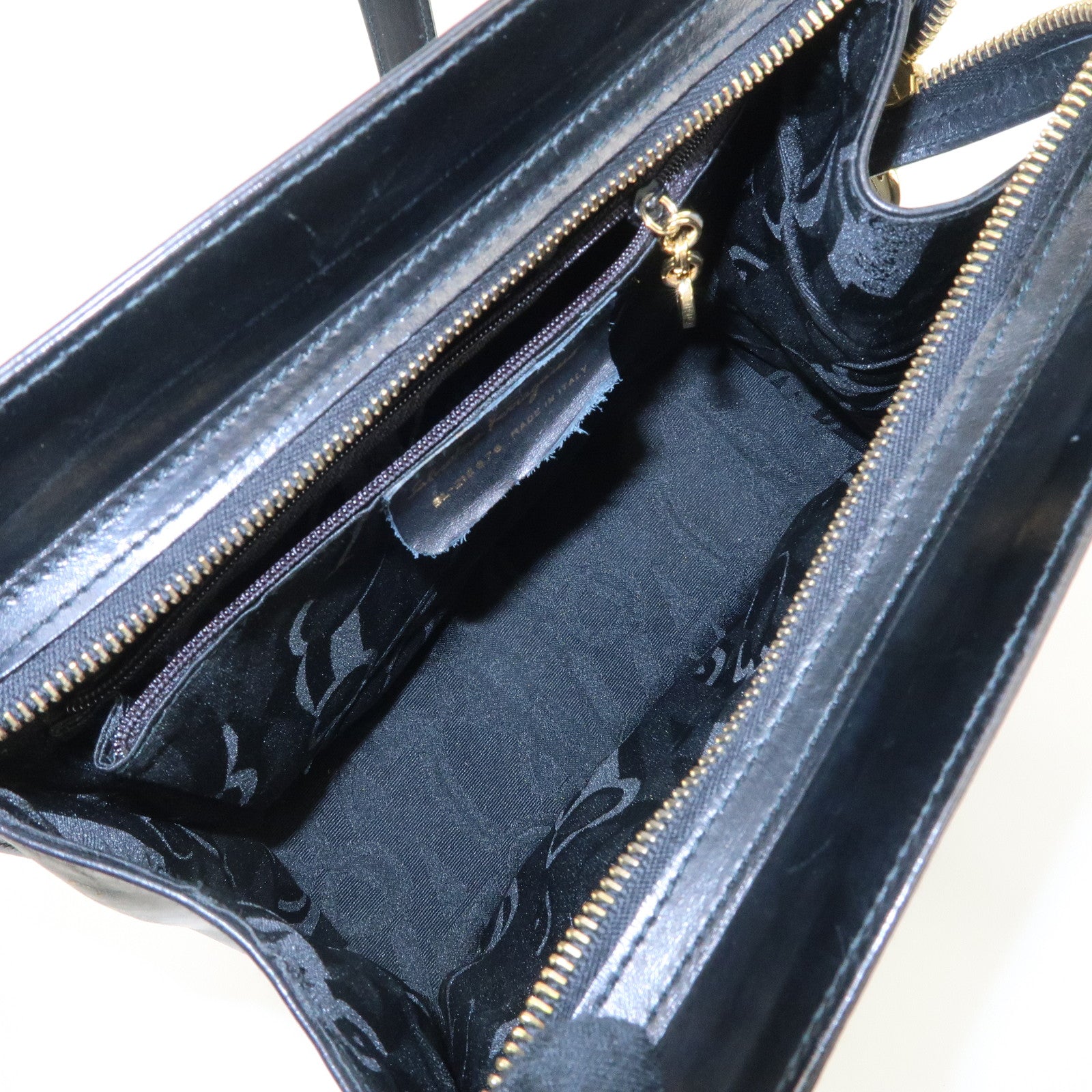 Ferragamo Vara Ribbon Leather Shoulder Bag Tote Bag Black Used