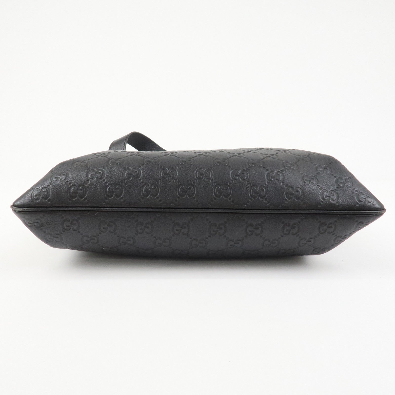 GUCCI Guccissima Leather Shoulder Bag Crossbody Bag Black 201446