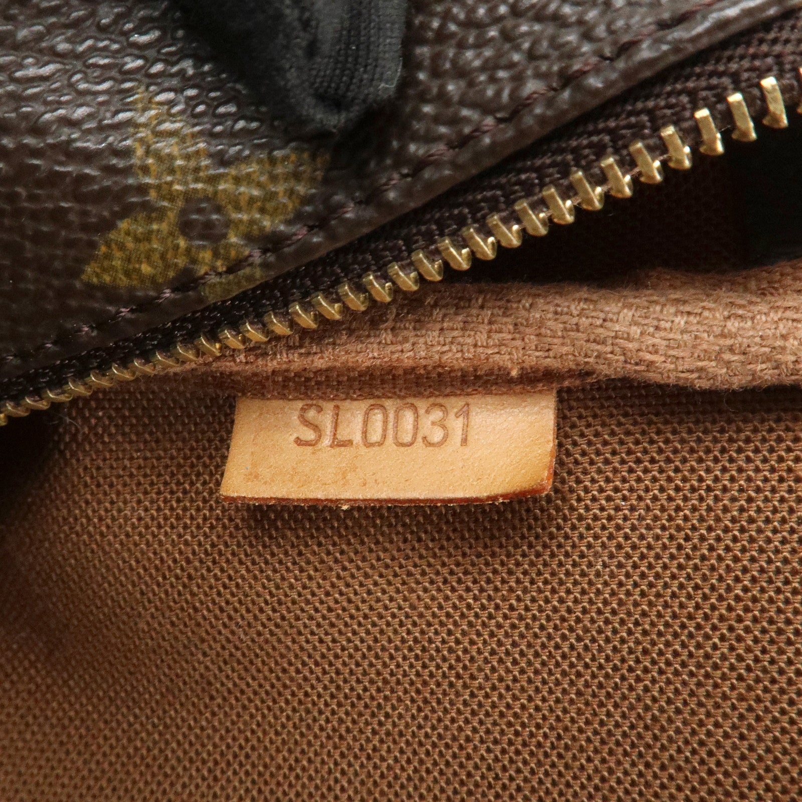 Louis Vuitton Monogram Pochette Accessoires Hand Bag M51980 Used