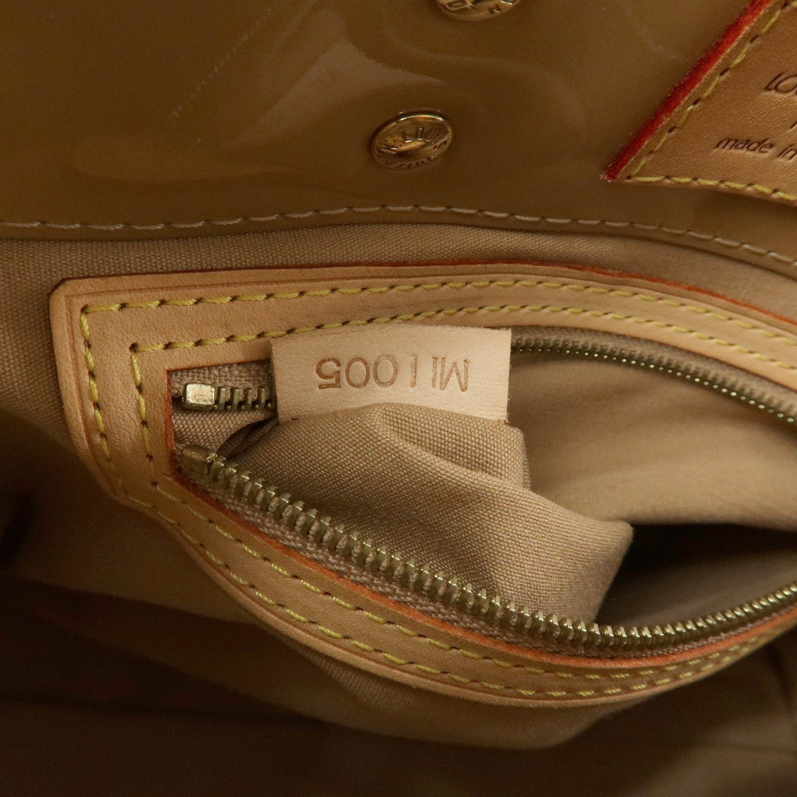 Louis Vuitton Monogram Vernis Reade PM Hand Bag Noisette M91334