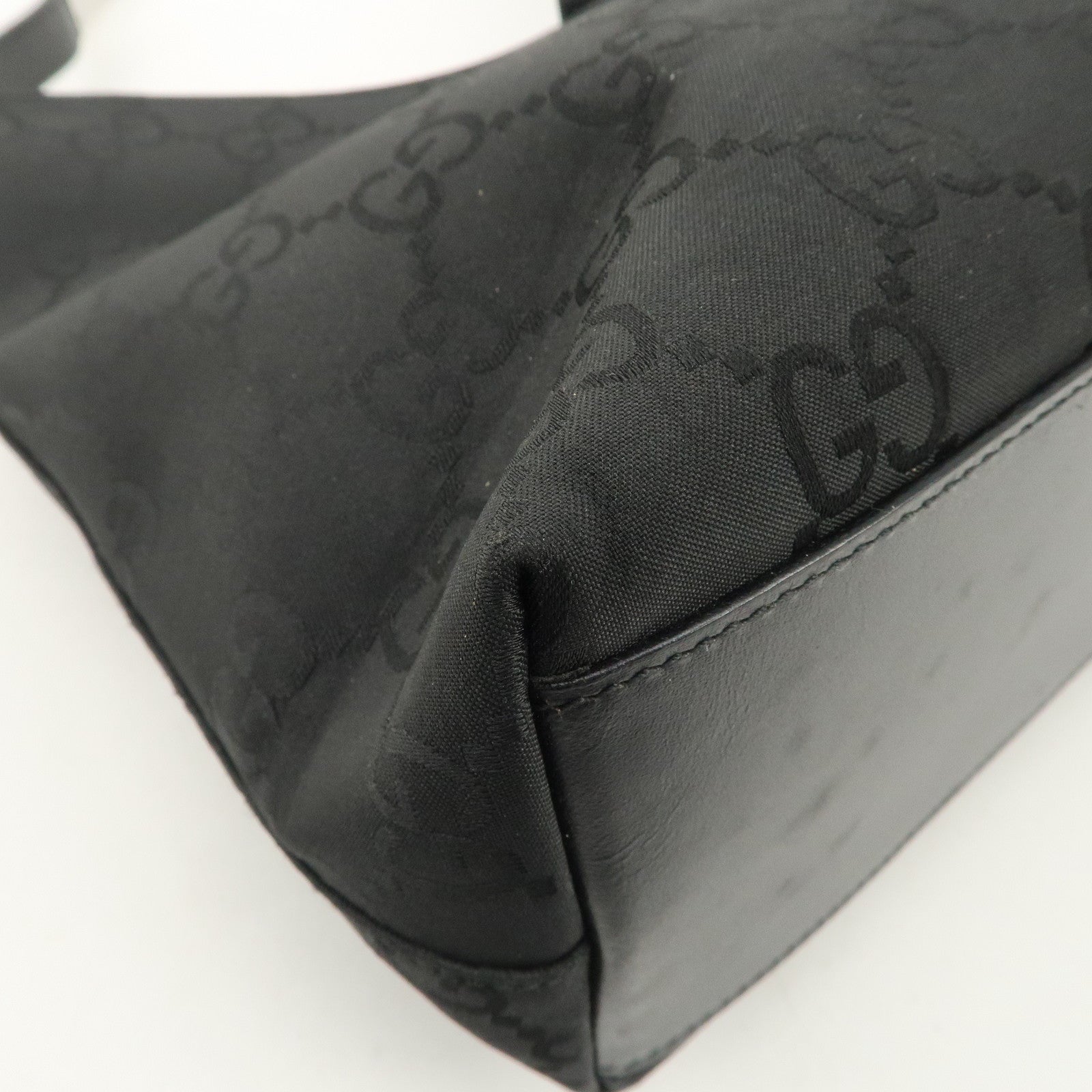 GUCCI GG Nylon Leather Shoulder Bag Hand Bag Silver HDW Black 31769 Used