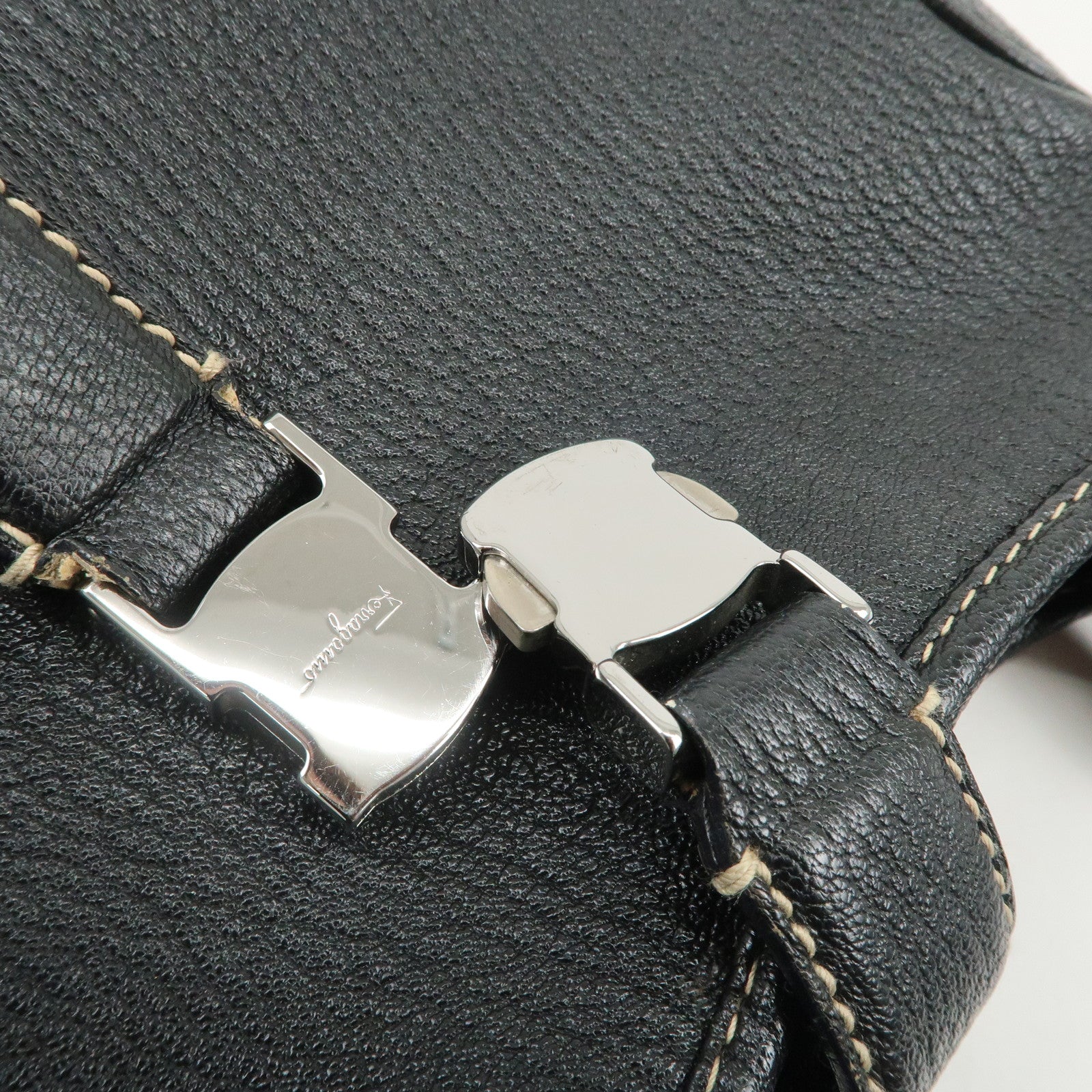Ferragamo Logo Leather Shoulder Bag Hand Bag Black