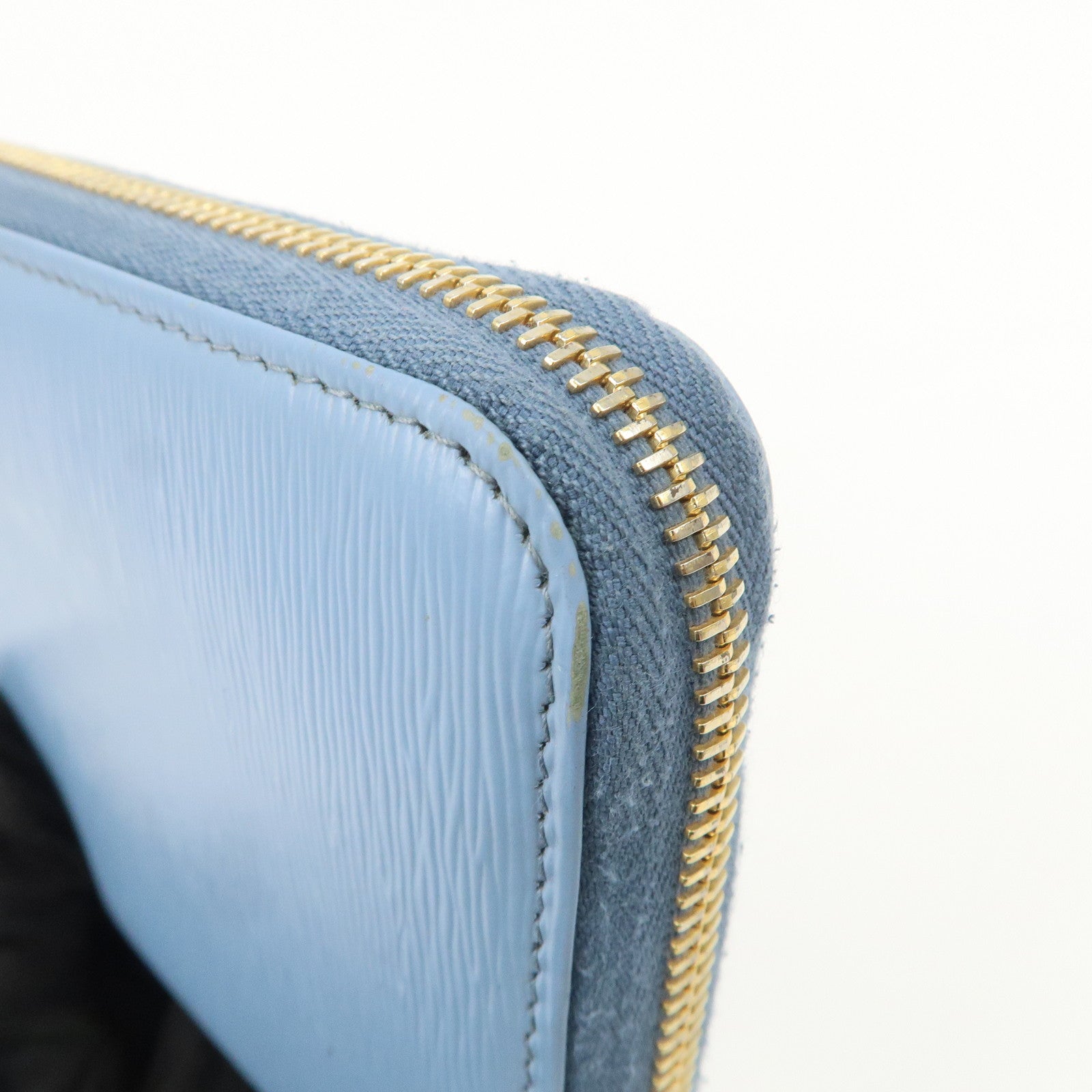 PRADA Logo Vitello Move Leather Zippy Long Wallet Light Blue 1ML506