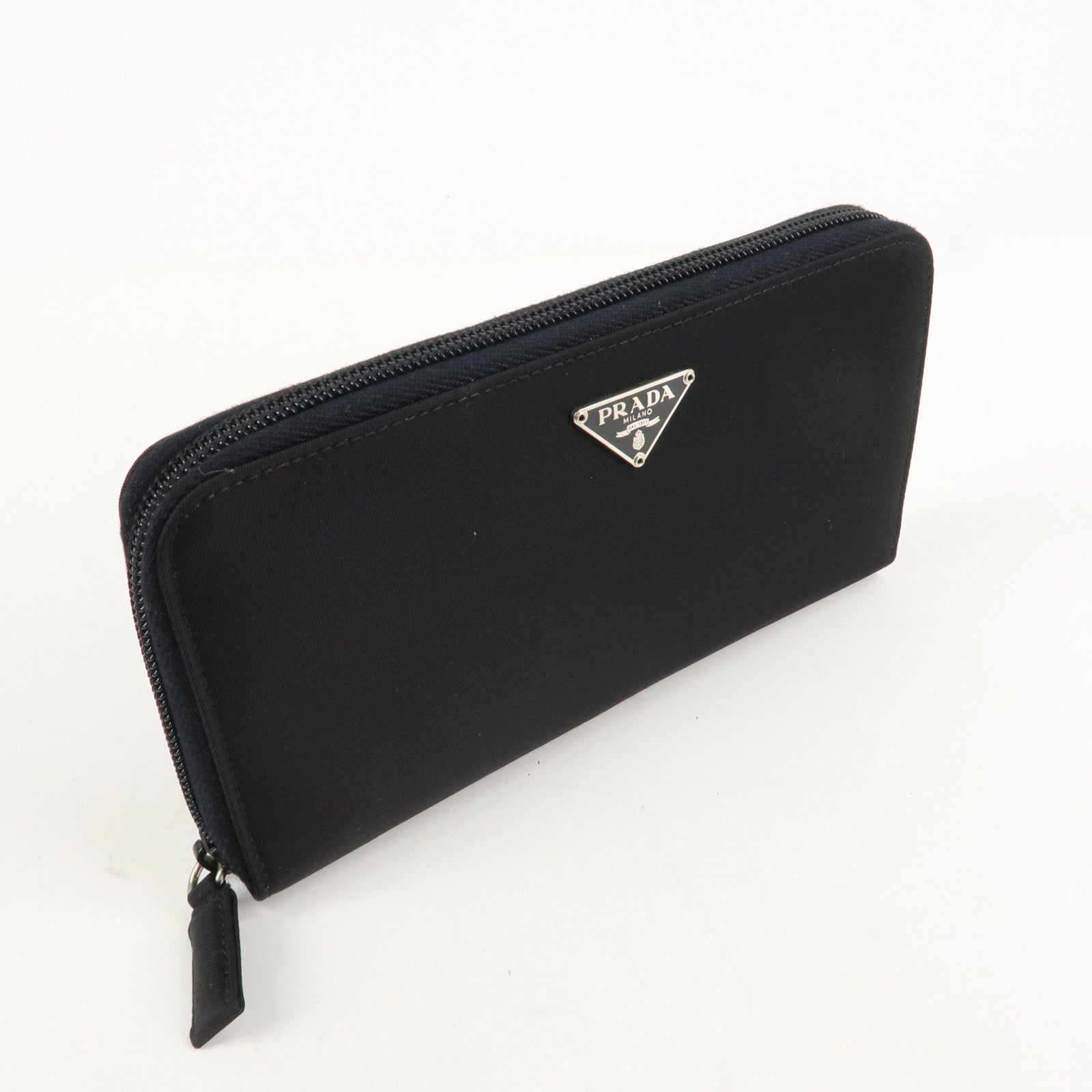 PRADA Nylon Leather Round Zippy Long Wallet Black M822 Used