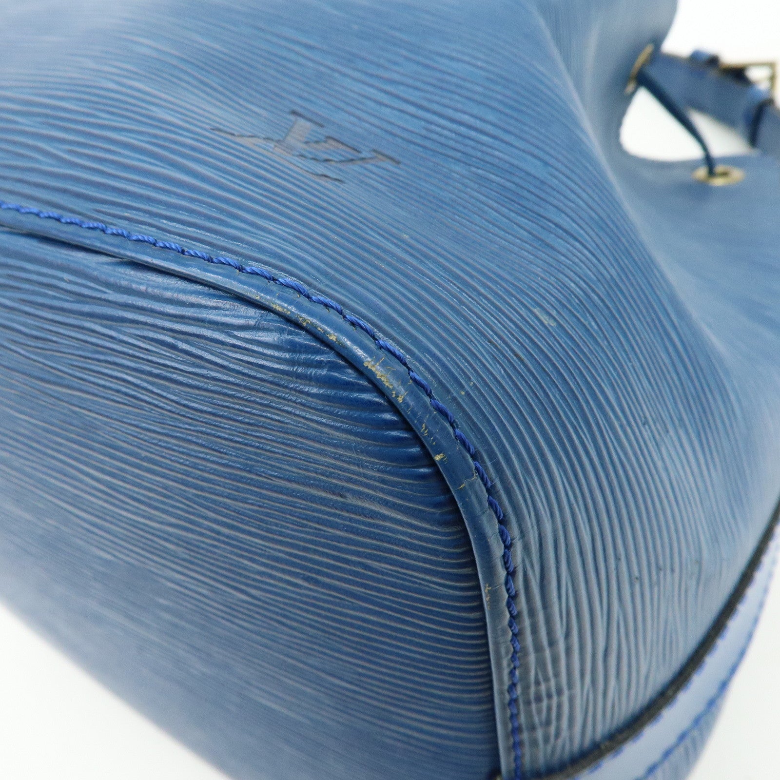 Louis Vuitton Epi Petit Noe Shoulder Bag Toledo Blue M44105