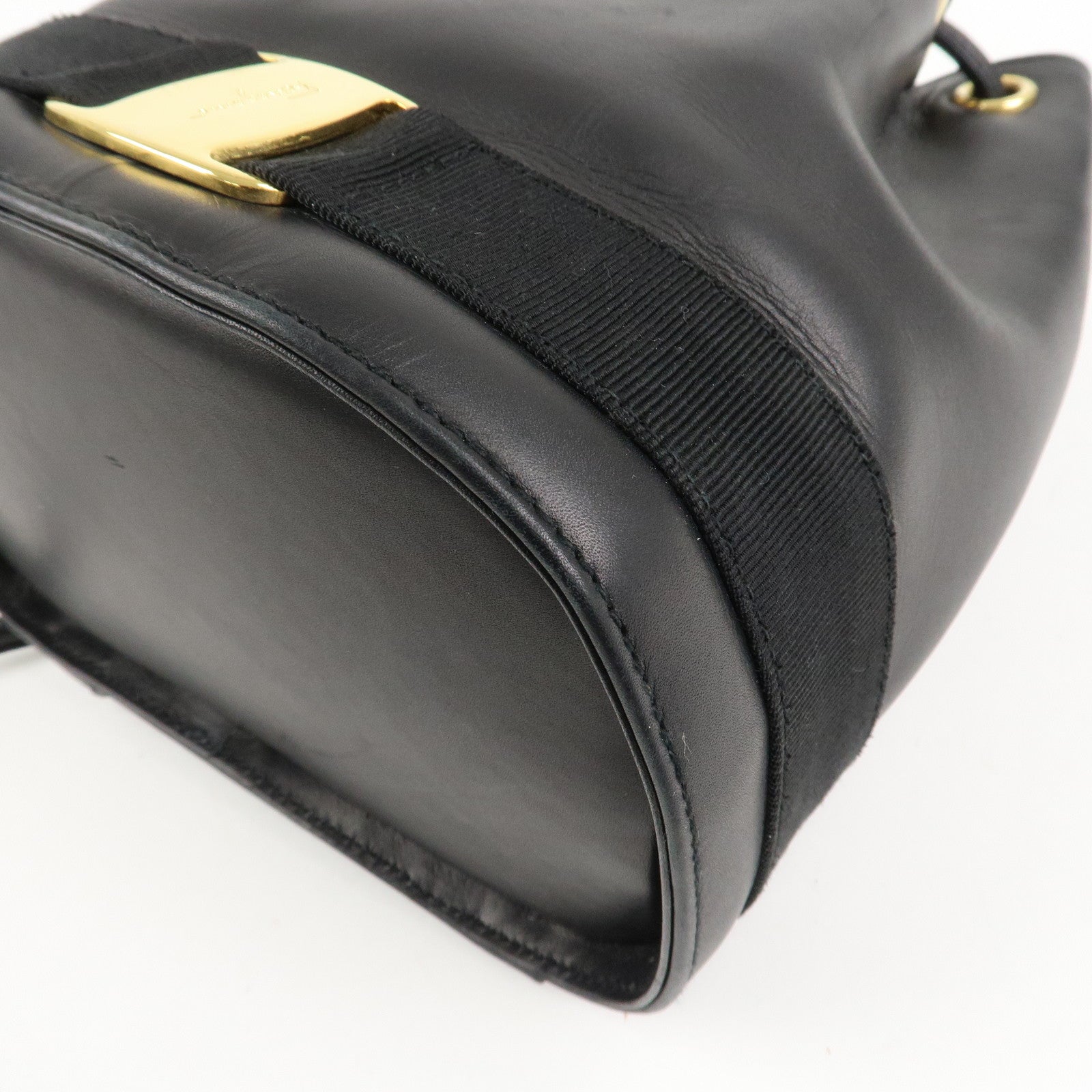 Ferragamo Vara Ribbon Leather Backpack Shoulder Bag Black AQ215676 Used