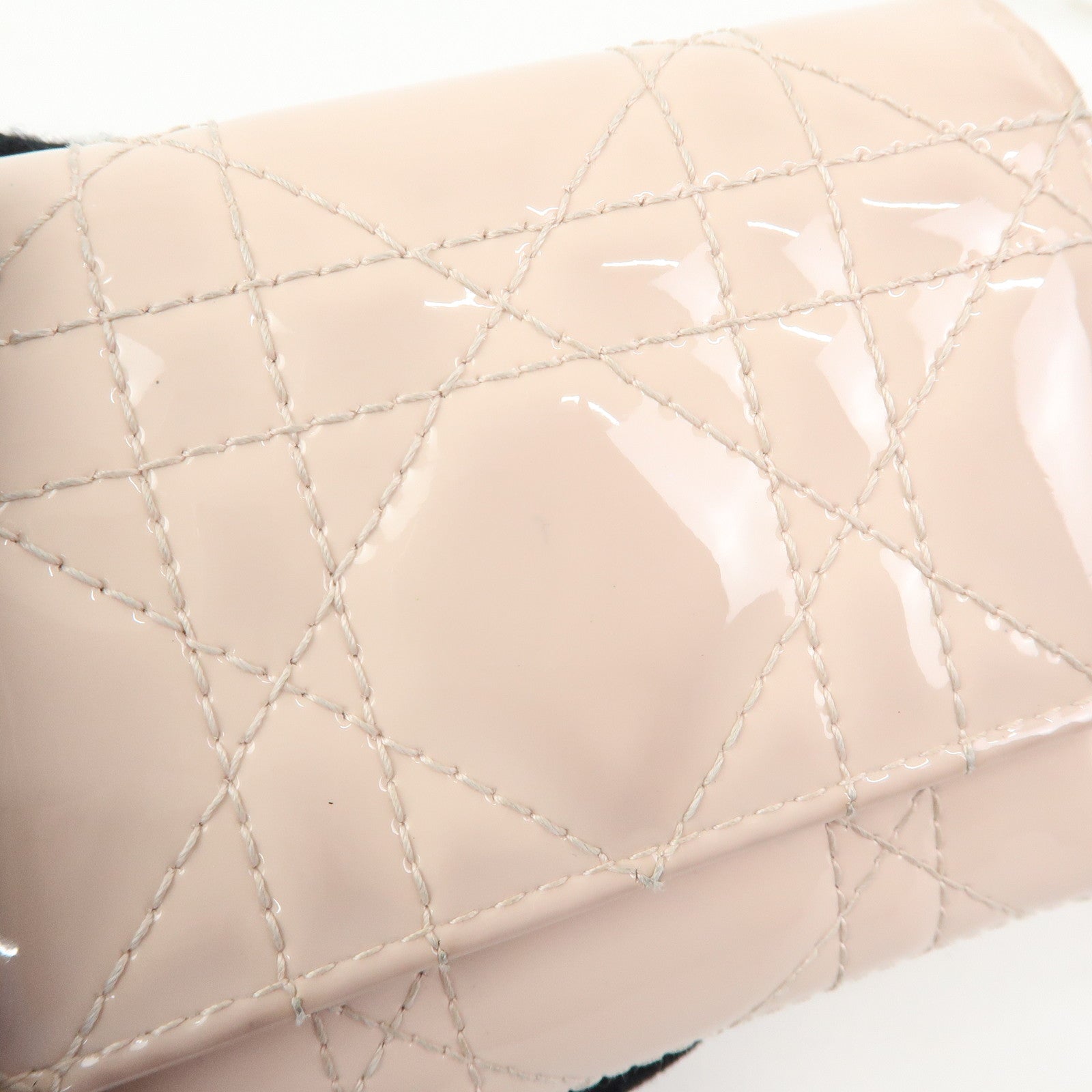 Christian Dior Lady Dior Cannage Patent Leather Lotus Wallet Pink