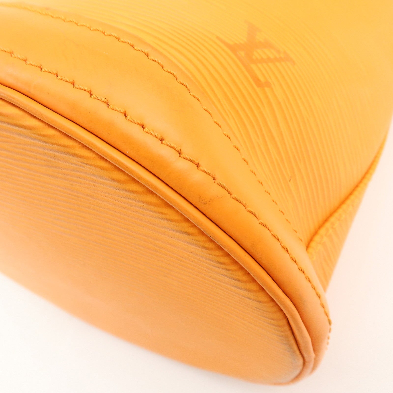 Louis Vuitton Epi Bucket PM Shoulder Bag Tote Bag Mandarin M5899H