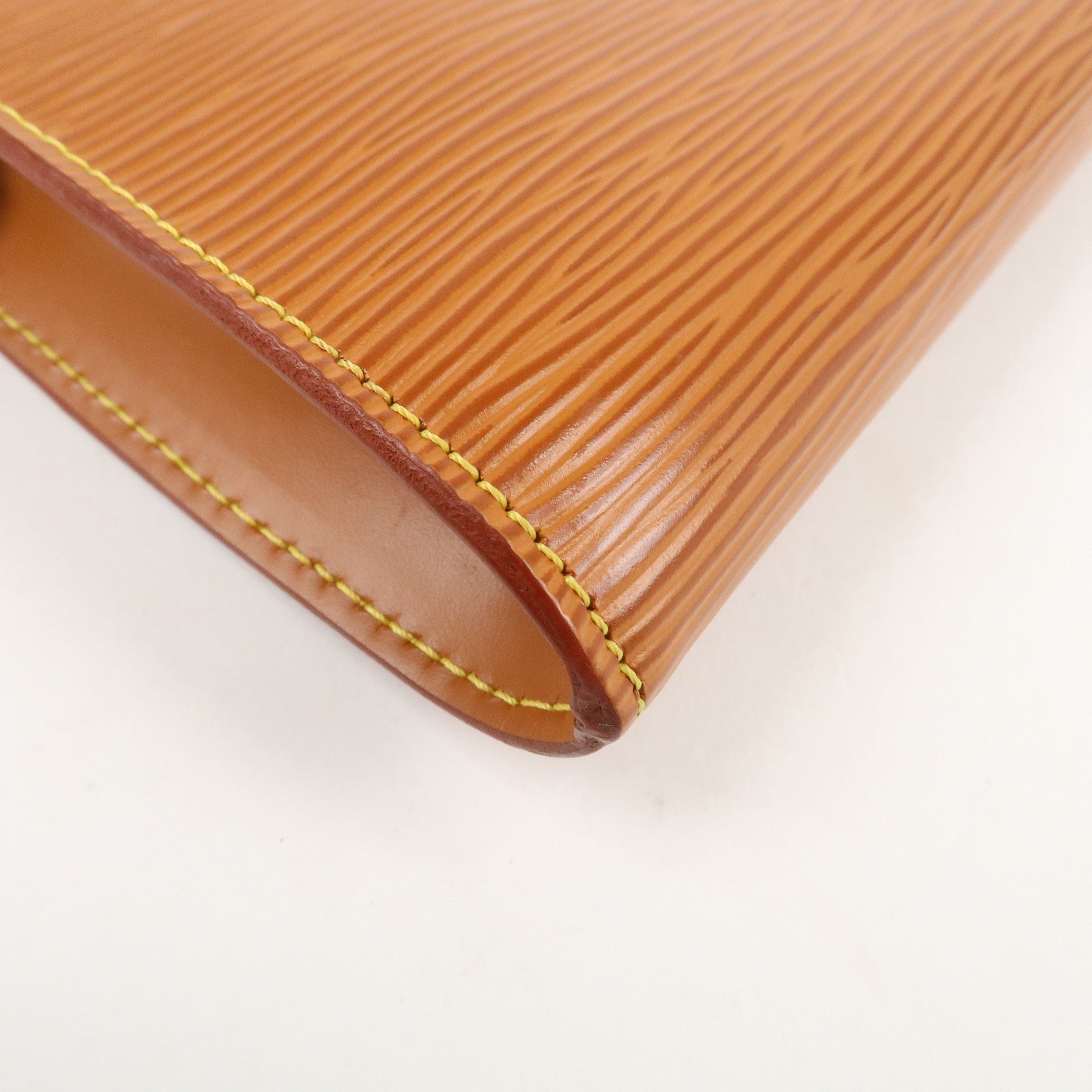 Louis Vuitton Epi Pochette Accessoires Pouch kenya brown M52942 Used