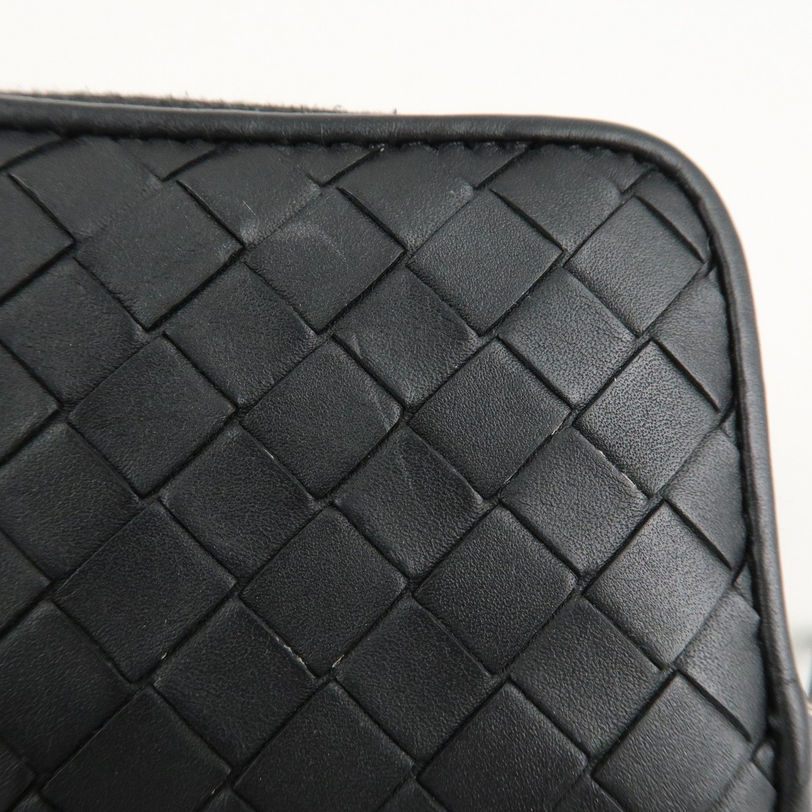 BOTTEGA VENETA Intrecciato Leather Round Zipper Coin Purse 473010 Used