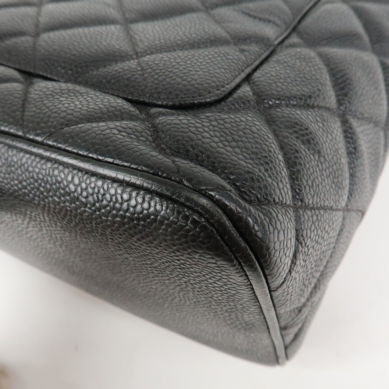 CHANEL Matelasse Caviar Skin Medalion Tote Bag Hand Bag A01804 Used